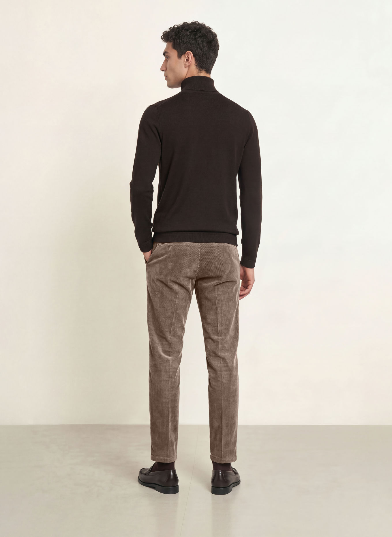 DRYKORN Cordhose AJEND Regular Fit: 1205 braun