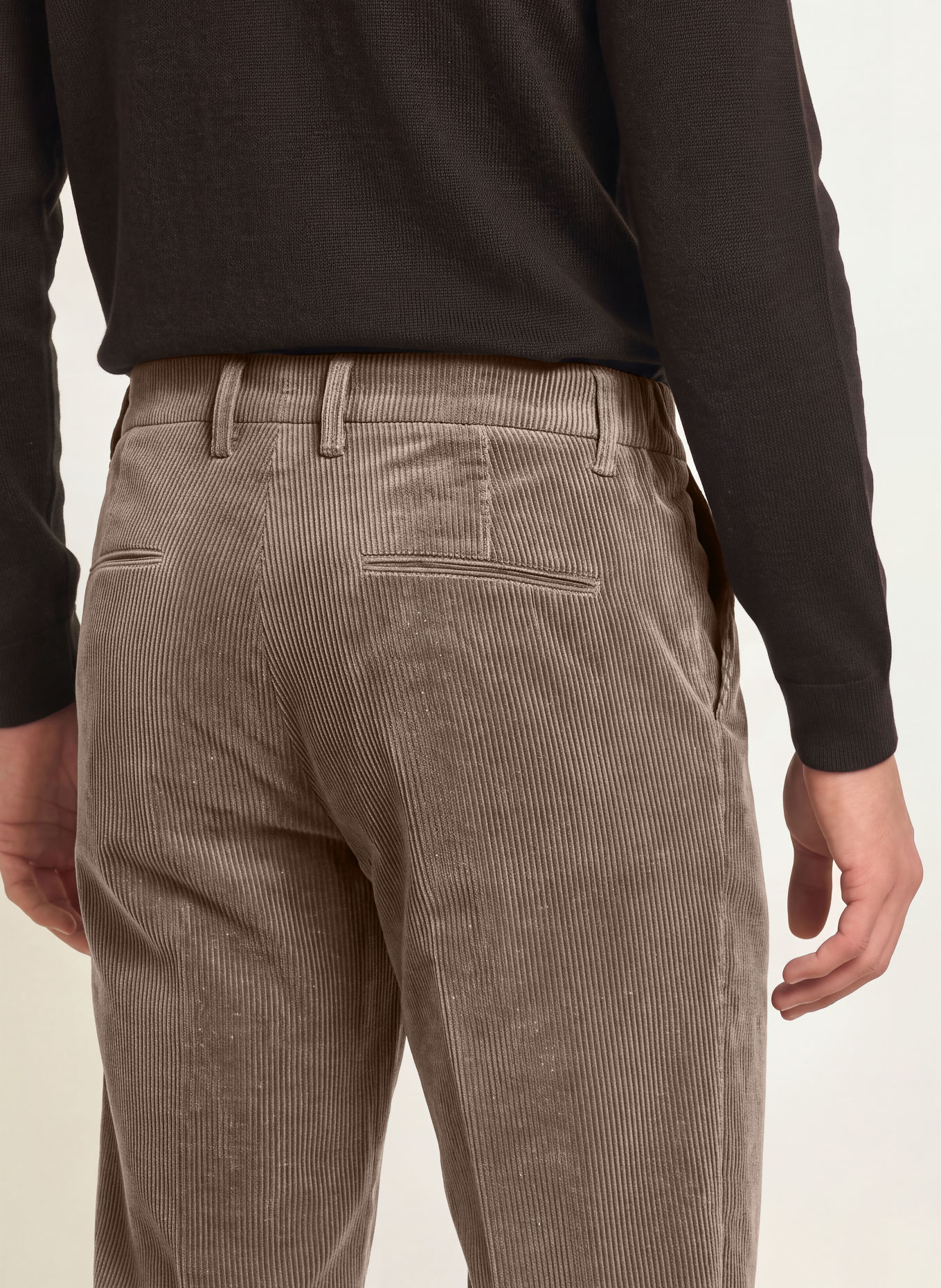 DRYKORN Cordhose AJEND Regular Fit: 1205 braun
