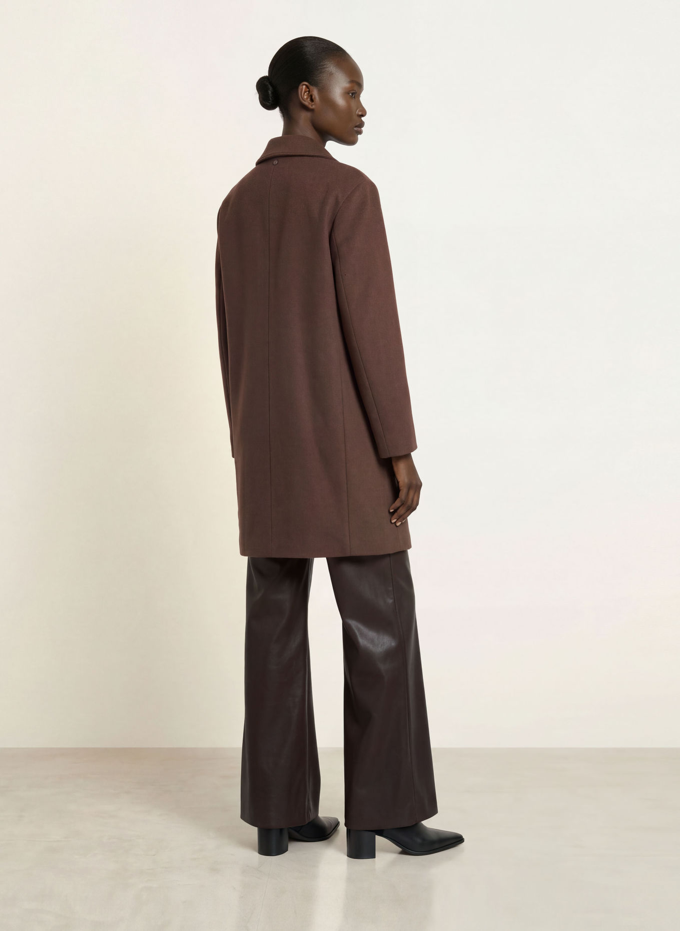 MARC CAIN Wool coat: 696 mulch