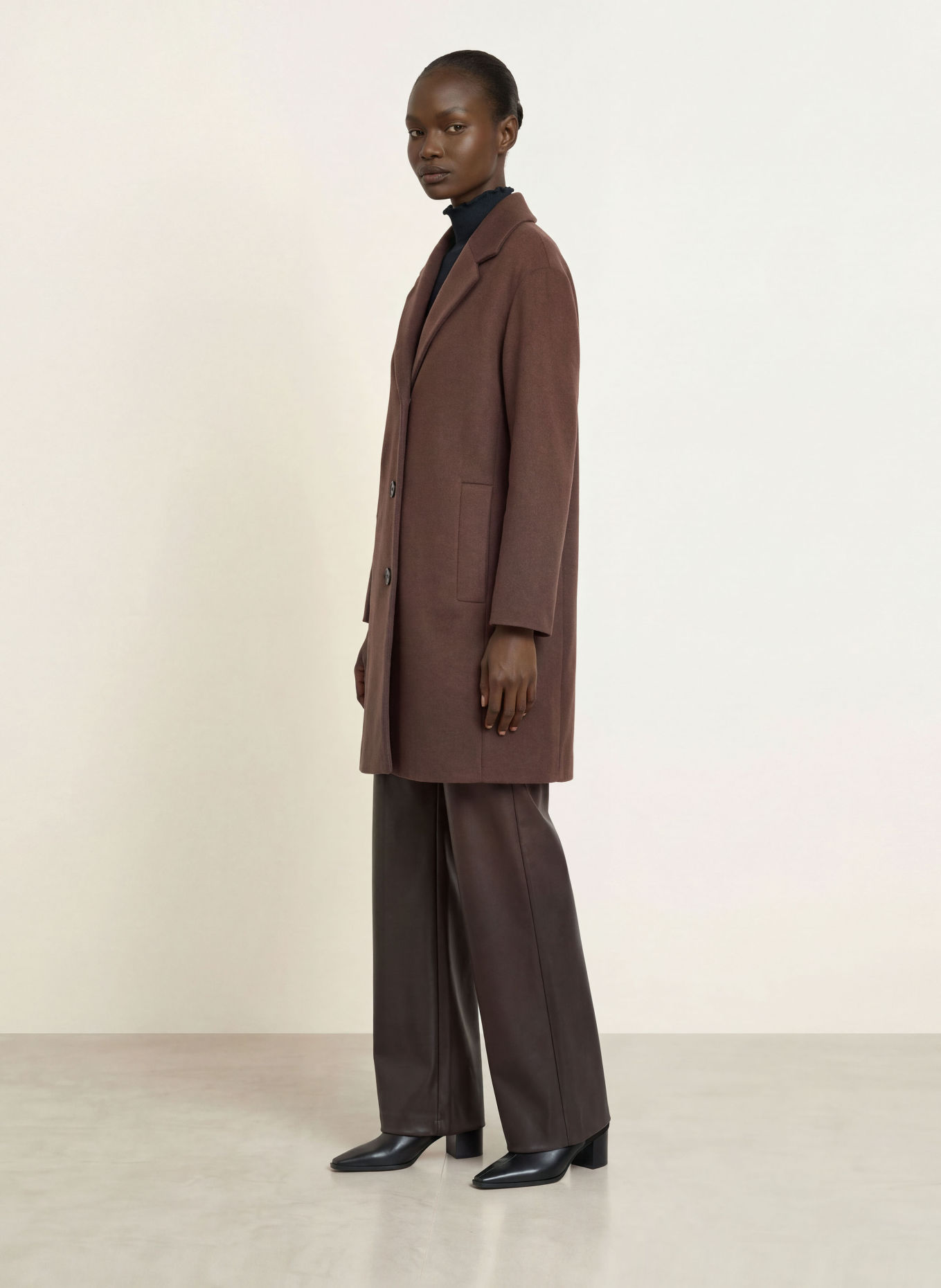 MARC CAIN Wool coat: 696 mulch