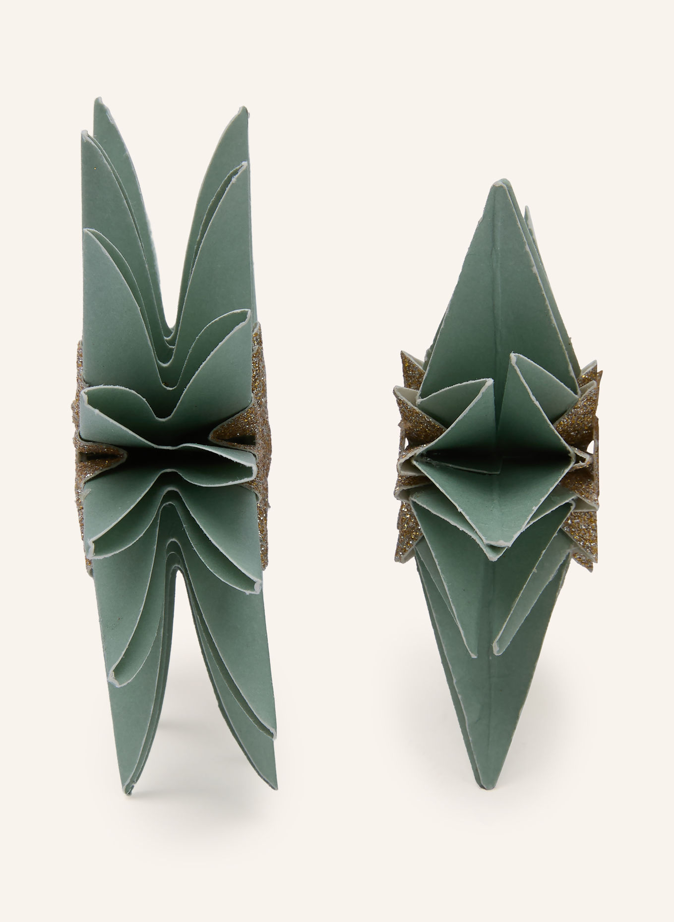 house doctor Set van 6 decoratieve hangers HDSTARI: LICHTGROEN / GOUD