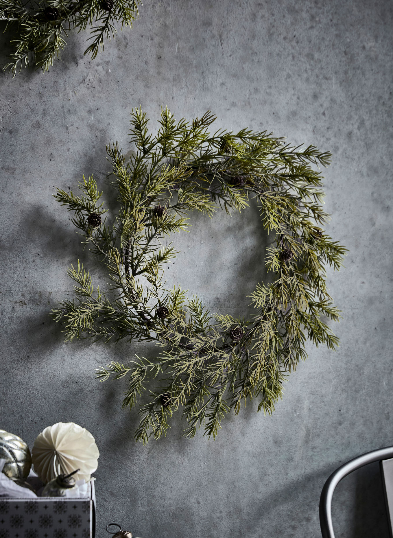 house doctor HDFROST Decorative Wreath: GREEN / BROWN