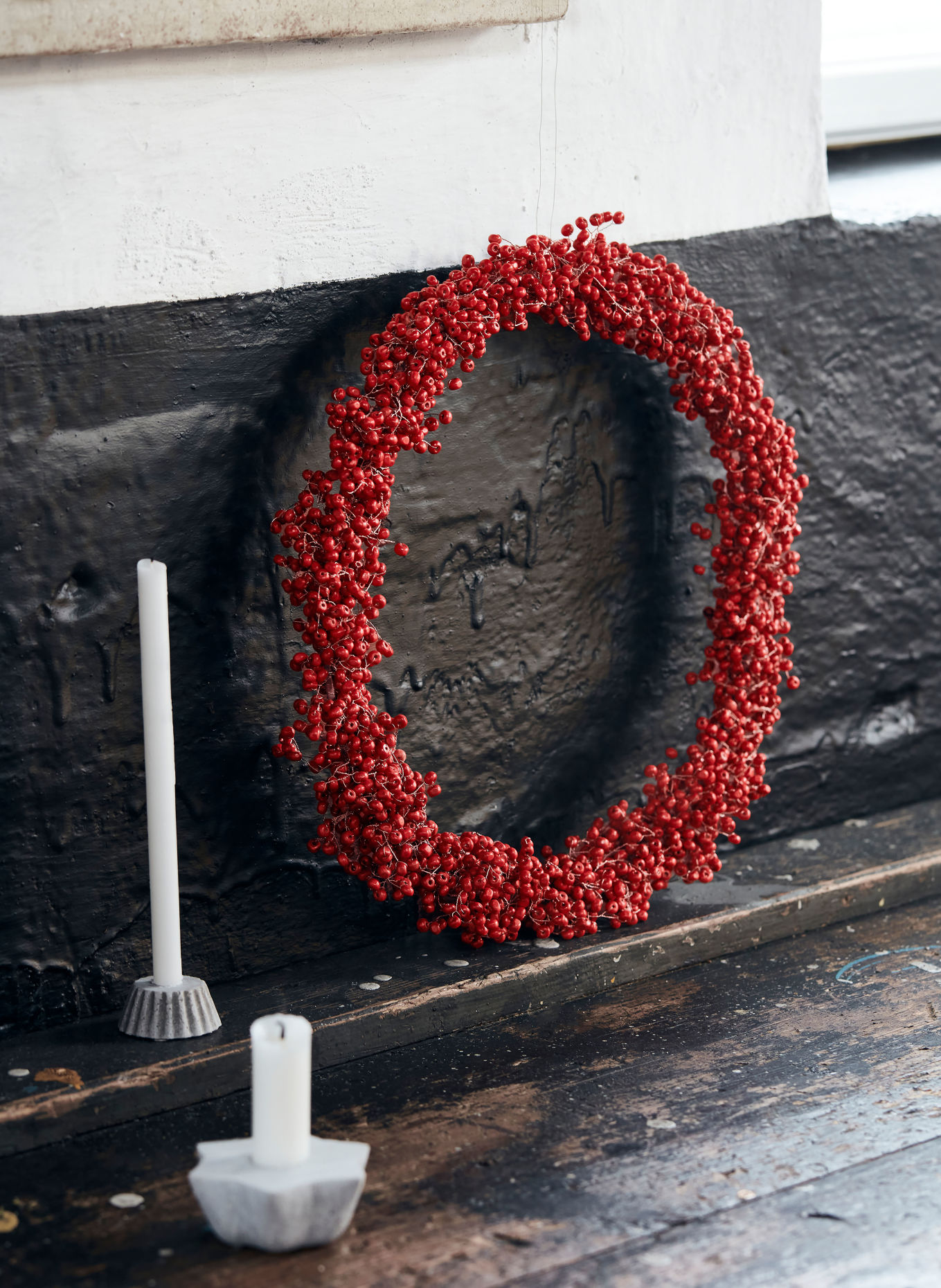 house doctor HDWINTER Decorative Wreath: RED