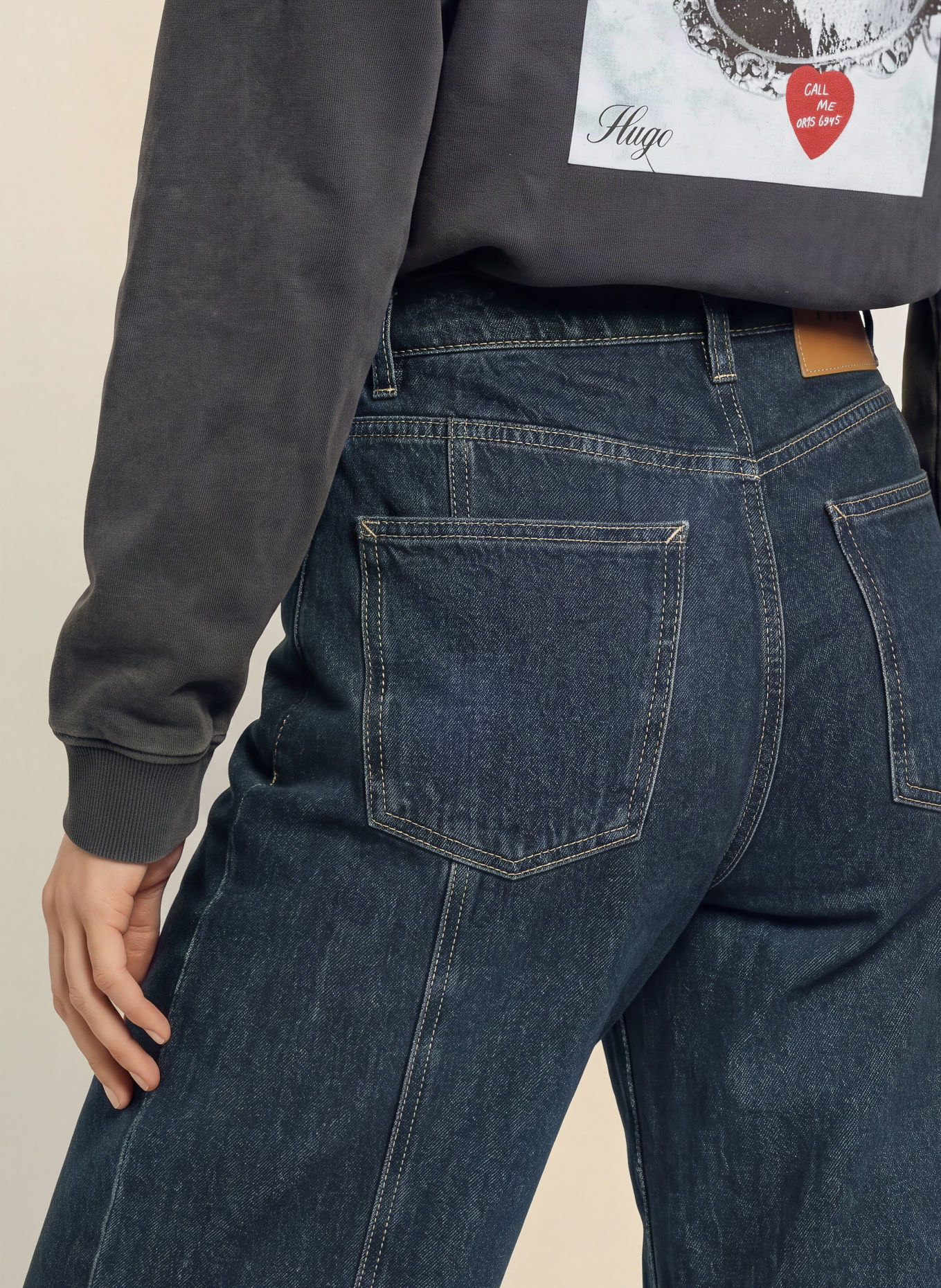 HUGO Barrel Jeans GIA: 414 NAVY
