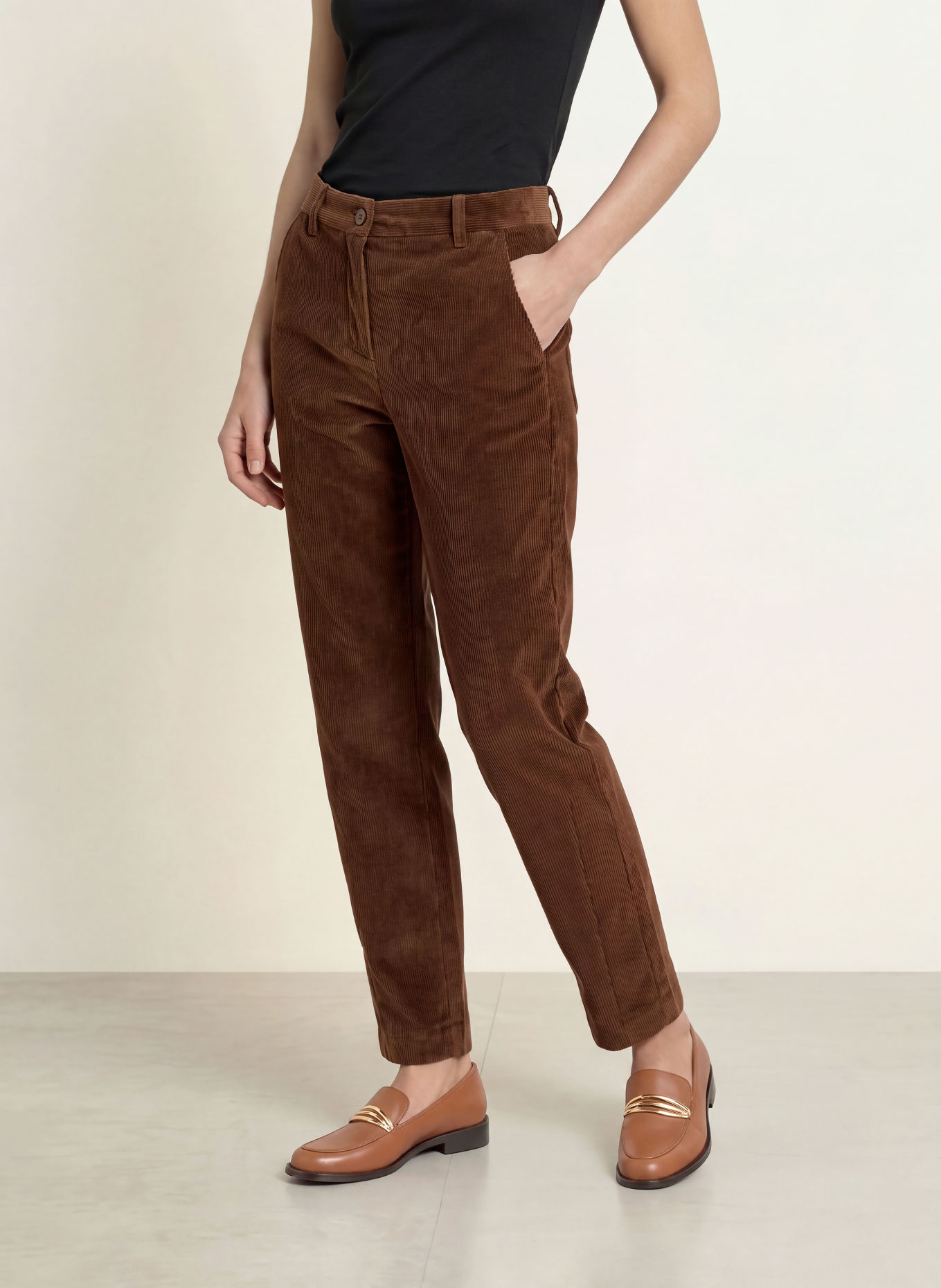 MARC CAIN Cordbroek RUMA: 691 deep wood