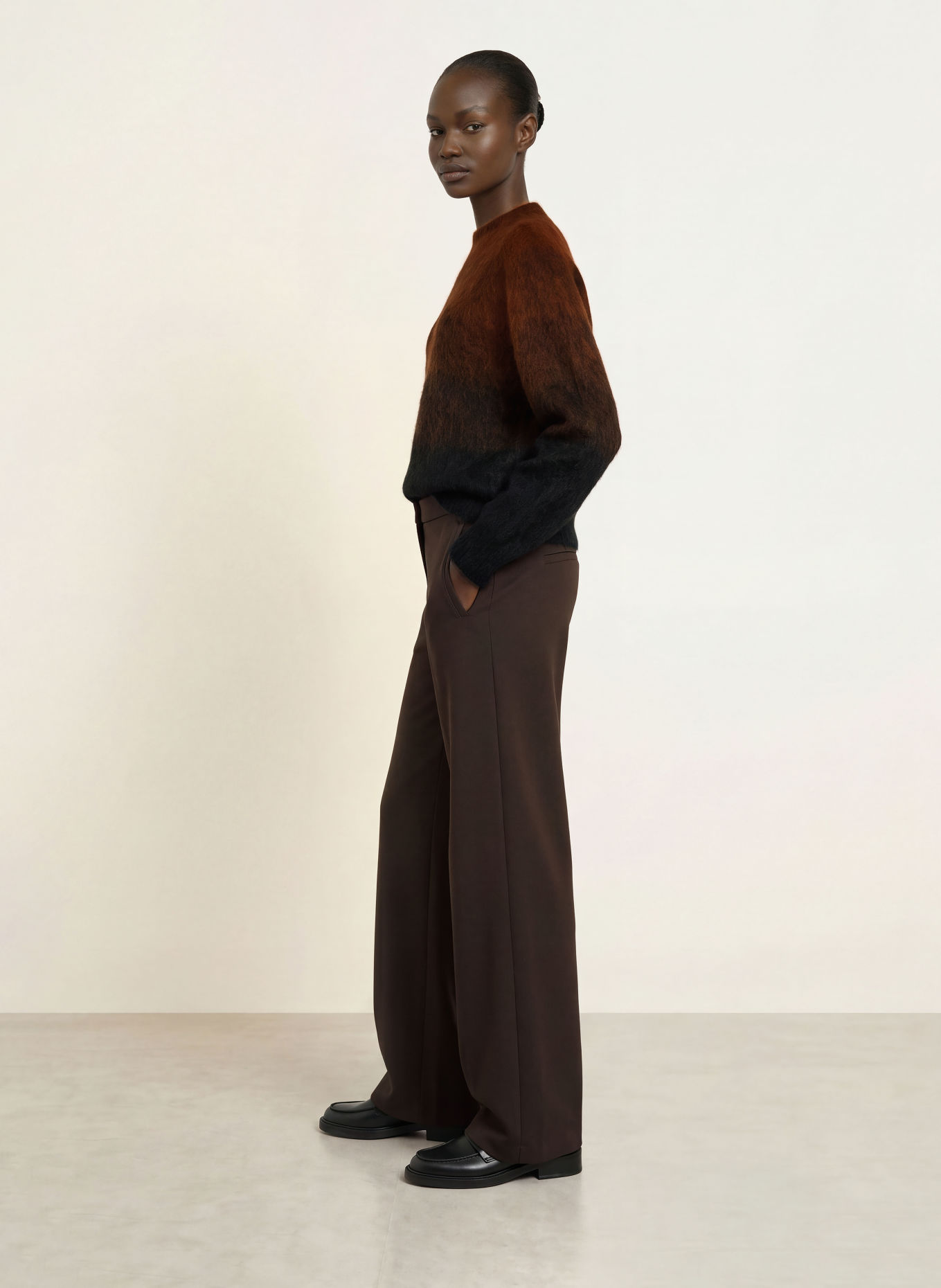 DRYKORN GINNIFER Sweater with Alpaca: BROWN / DARK BROWN / BLACK