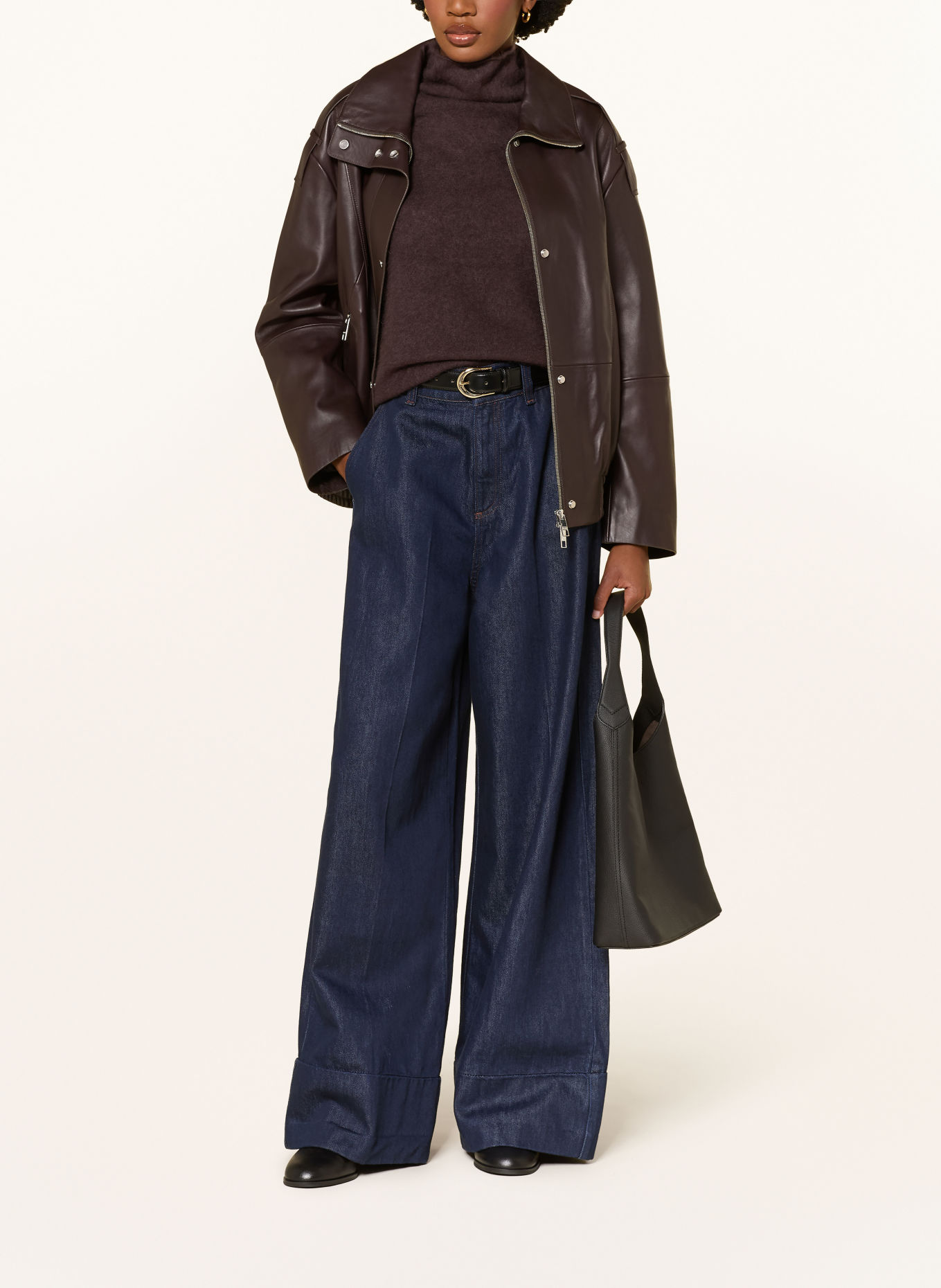 BOSS Wide Leg Jeans: 406 DARK BLUE