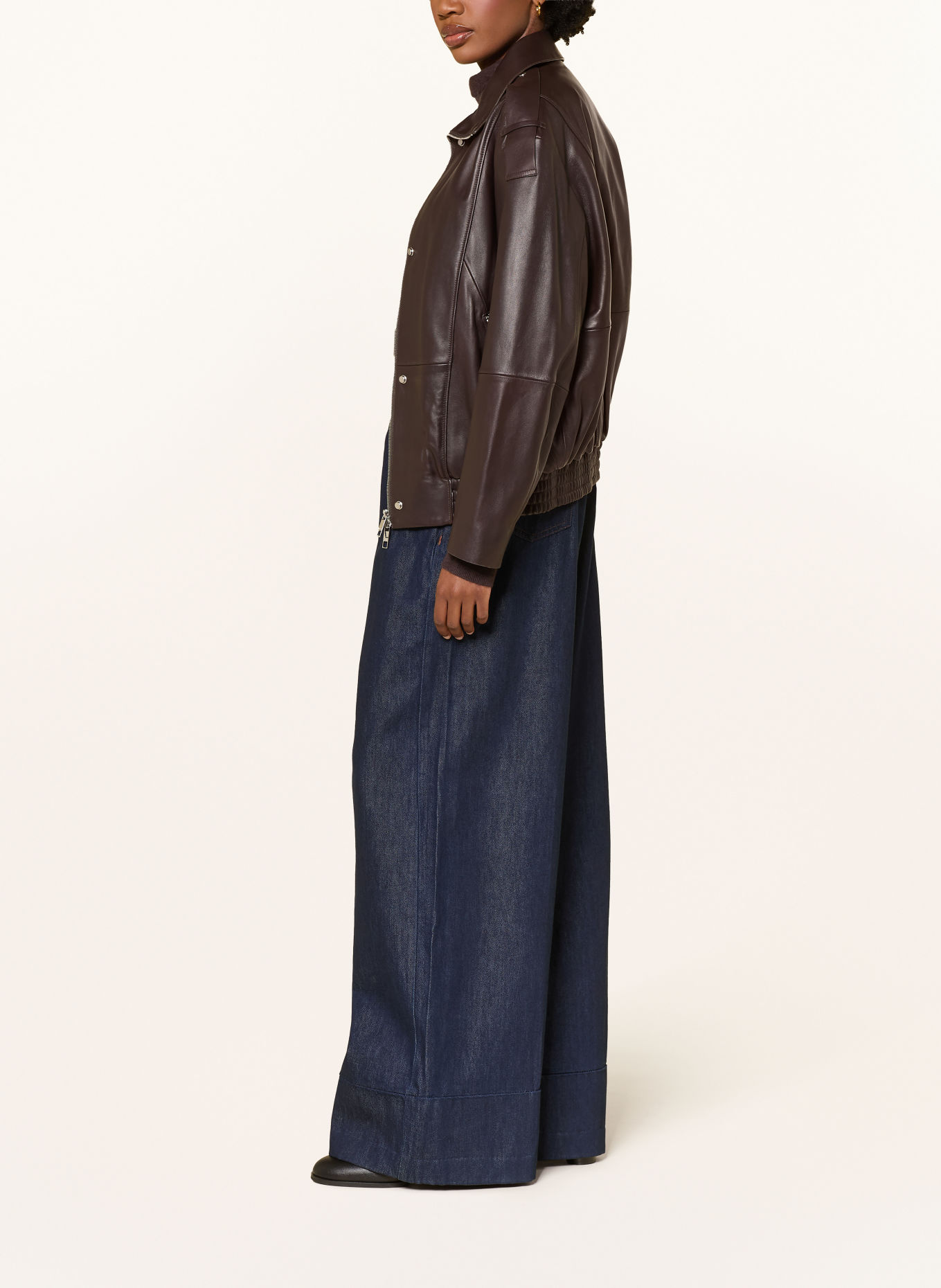 BOSS Wide Leg Jeans: 406 DARK BLUE
