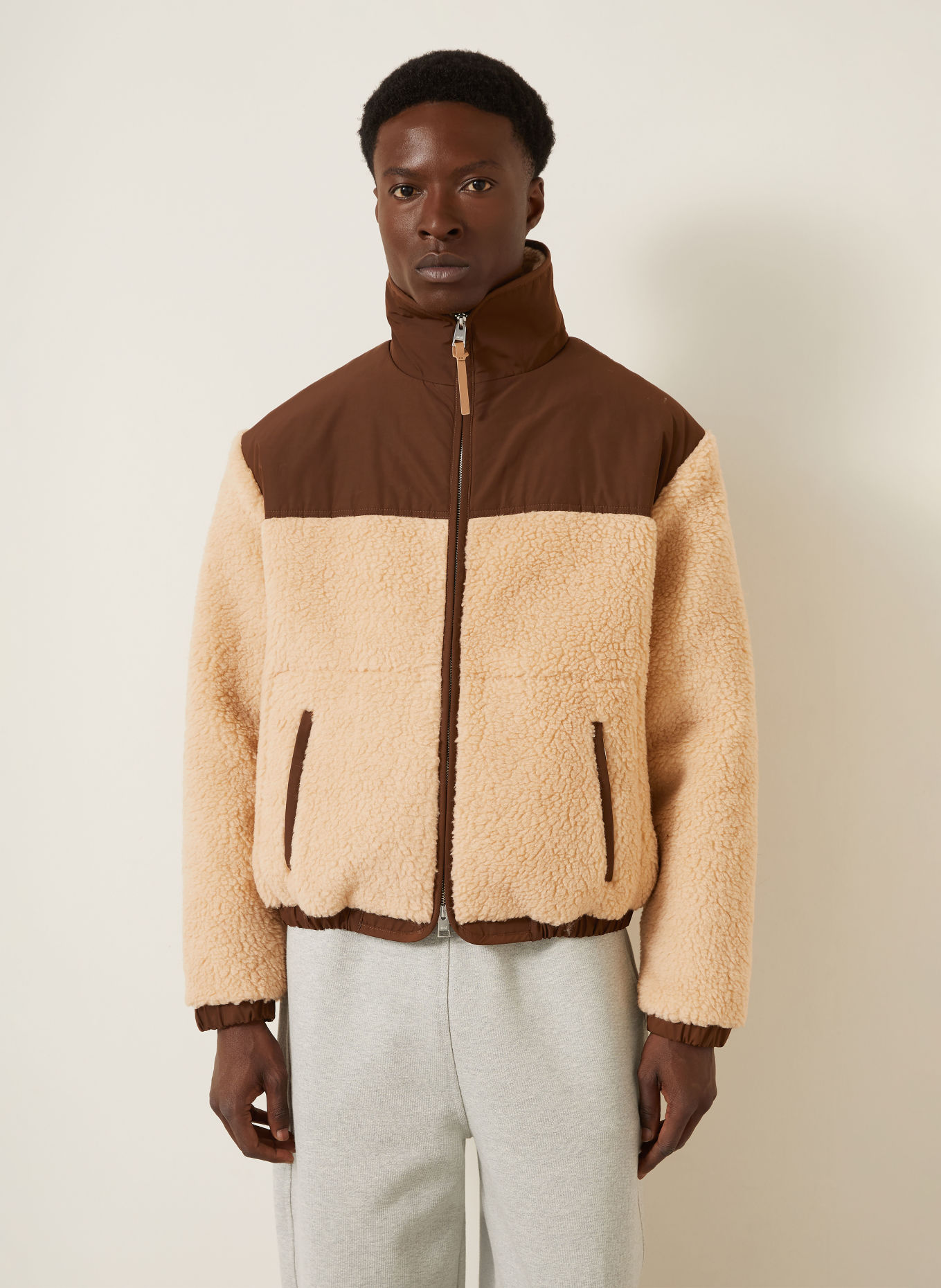Ami Paris Teddyfell-Jacke im Materialmix: CAMEL / DUNKELBRAUN
