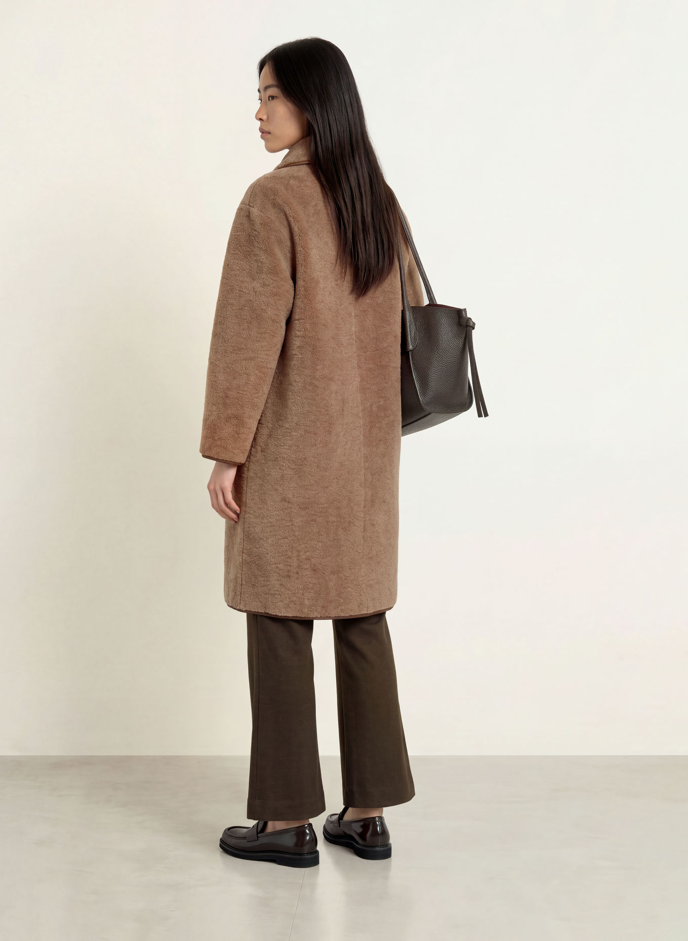 YERSE CLOUD 45 Teddy Fur Coat: LIGHT BROWN