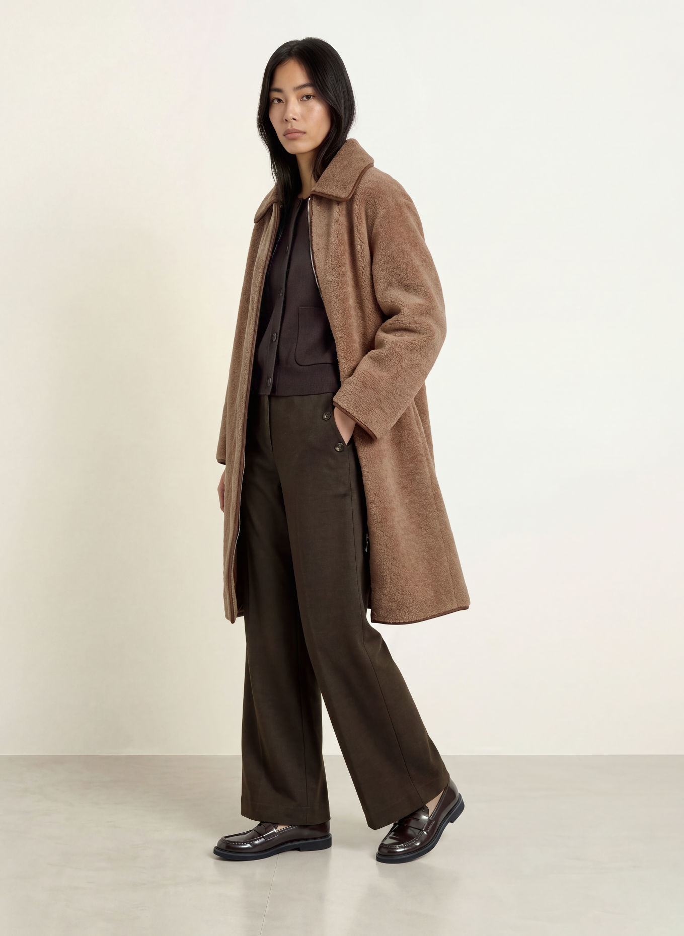 YERSE CLOUD 45 Teddy Fur Coat: LIGHT BROWN