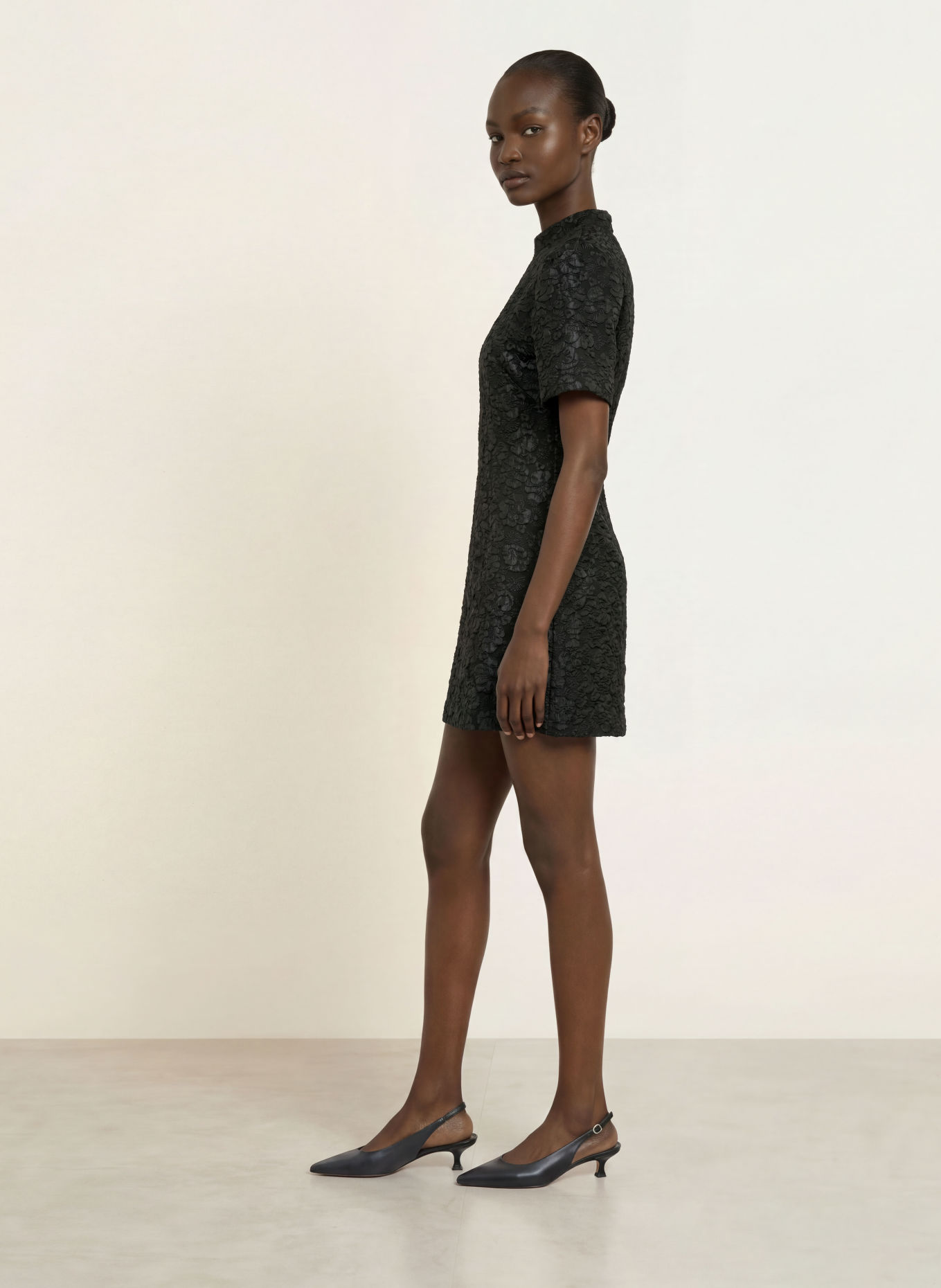 HUGO Robe en brocart KIANE: NOIR