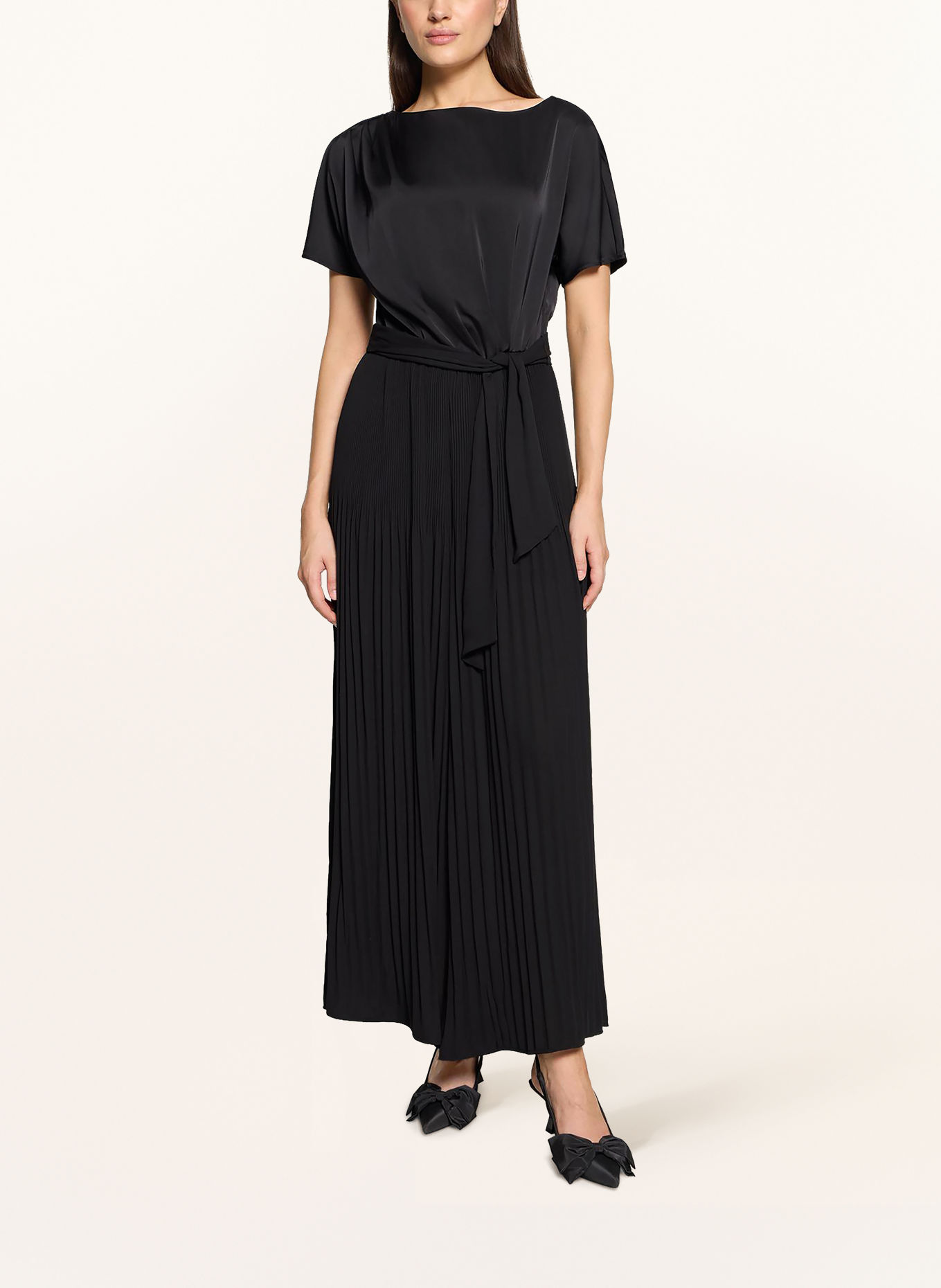 Betty Barclay Pleated Jumpsuit: BLACK
