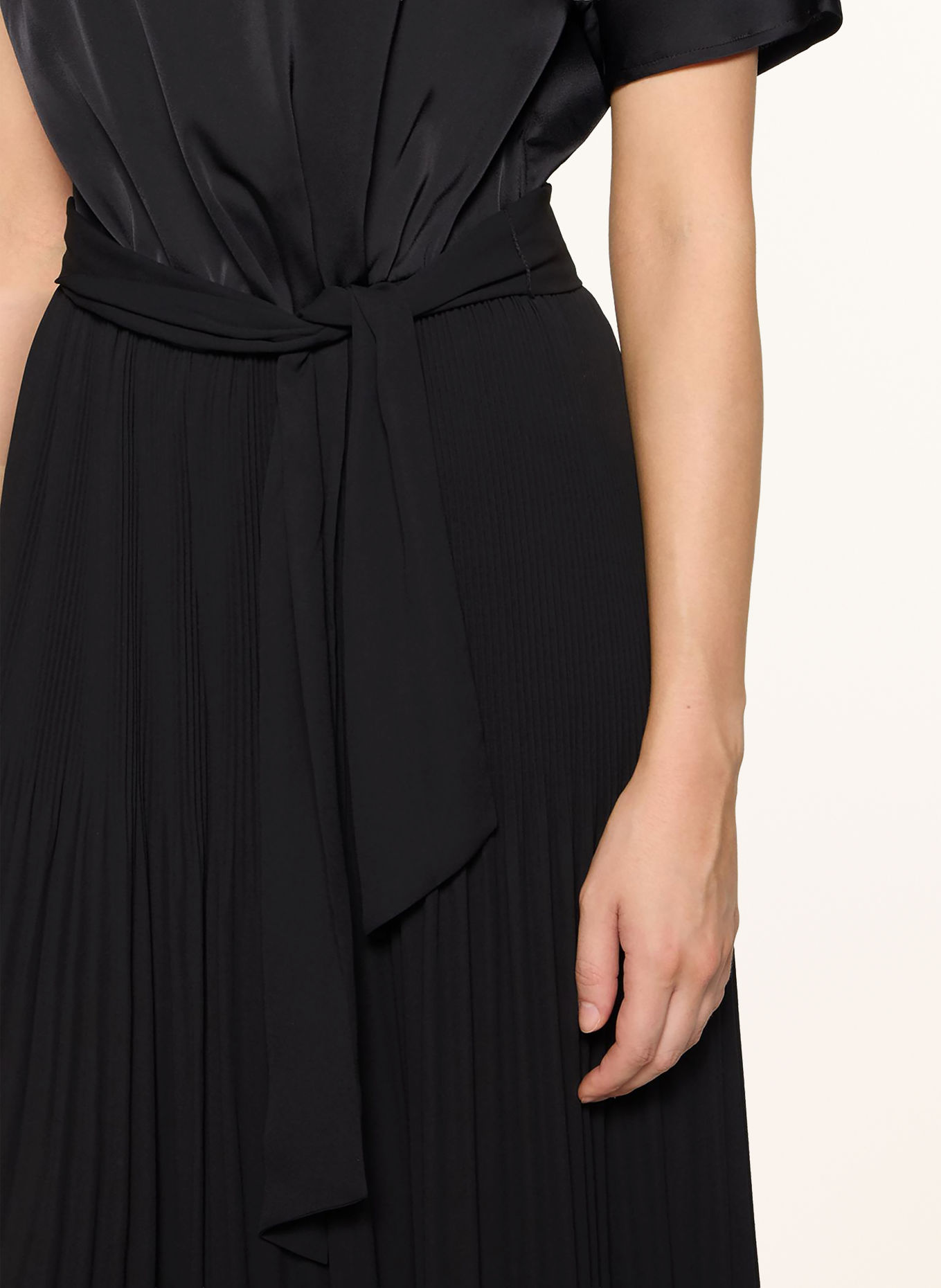 Betty Barclay Pleated Jumpsuit: BLACK