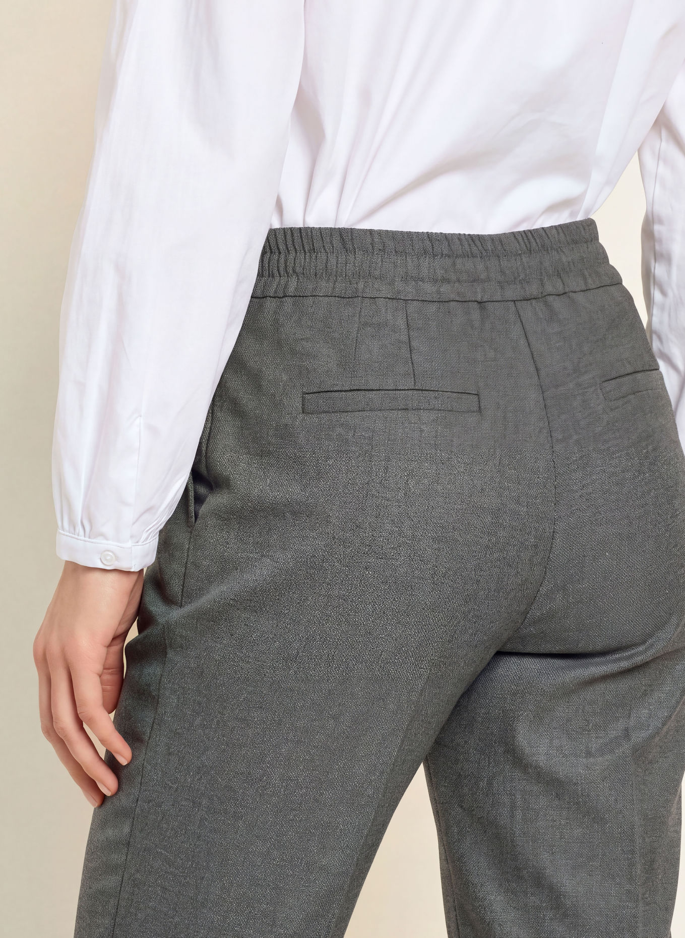 Betty Barclay Trousers: GRAY