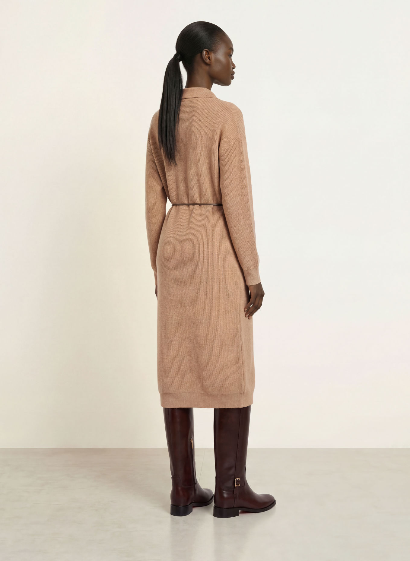 PESERICO Strickkleid mit Seide: CAMEL