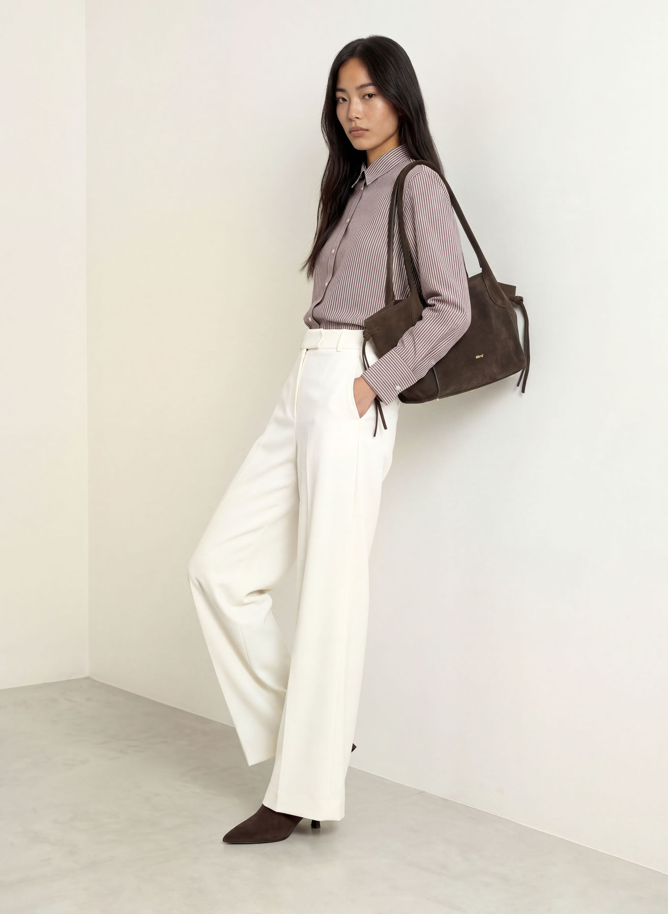 Emily VAN DEN BERGH Hemdbluse: BRAUN / WEISS