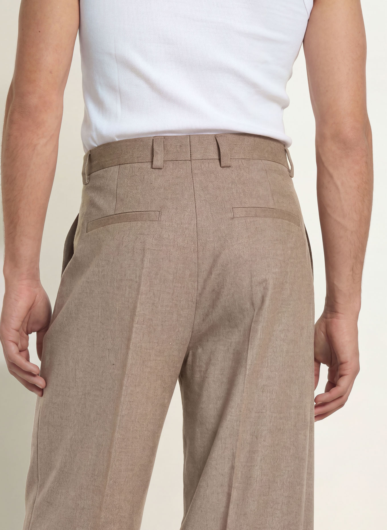 HUGO TONY Modern Fit Chinos: LIGHT BROWN
