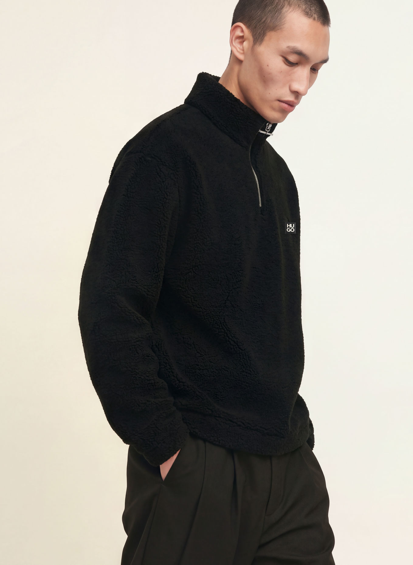 HUGO DERYLONG Anorak Jacket Made of Teddy Fur: BLACK