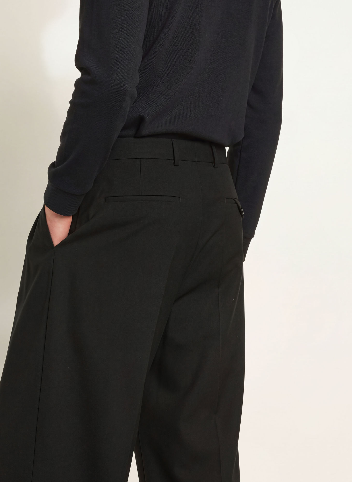 HUGO TARLY Regular Fit Trousers: BLACK