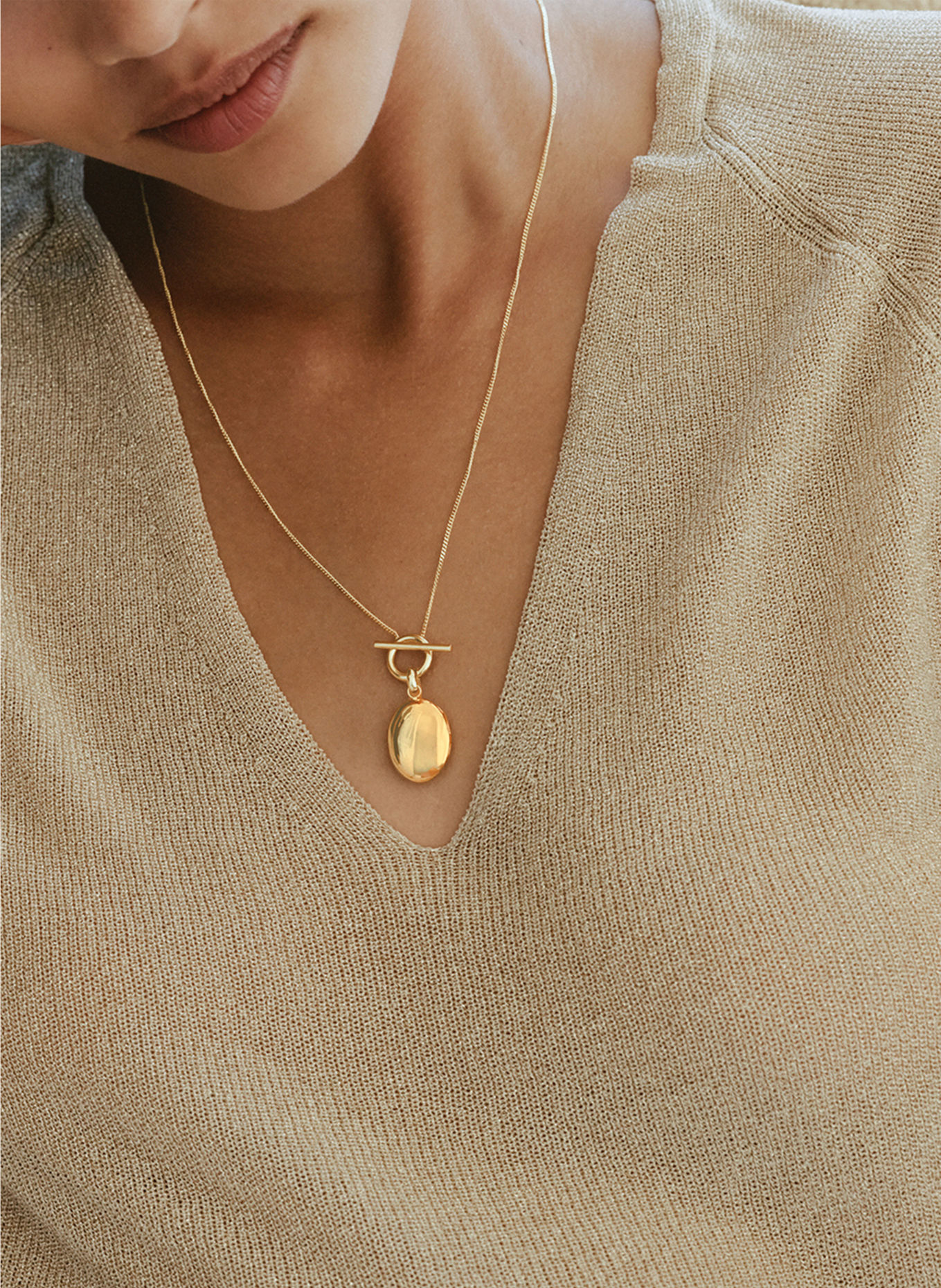 EDBLAD Náhrdelník BEHOLD LOCKET: ZLATÁ