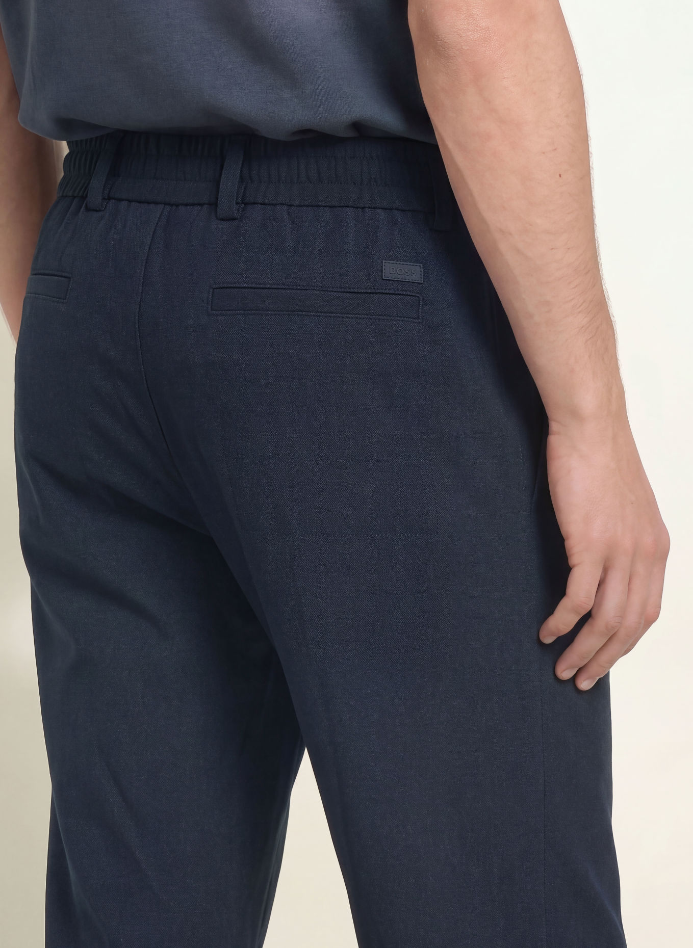 BOSS Tapered-Fit Chinos: DARK BLUE