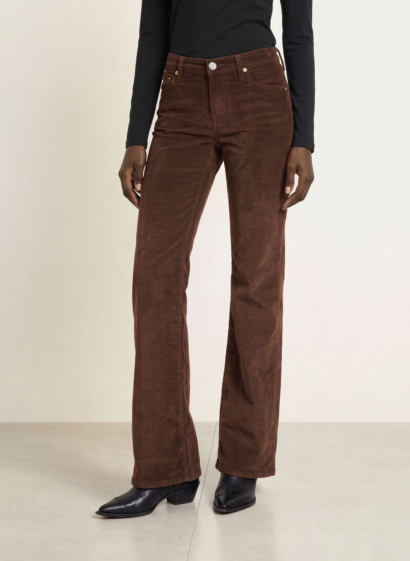 TRUE RELIGION SOPHIE BOOTCUT Bootcut trousers in Corduroy: BROWN