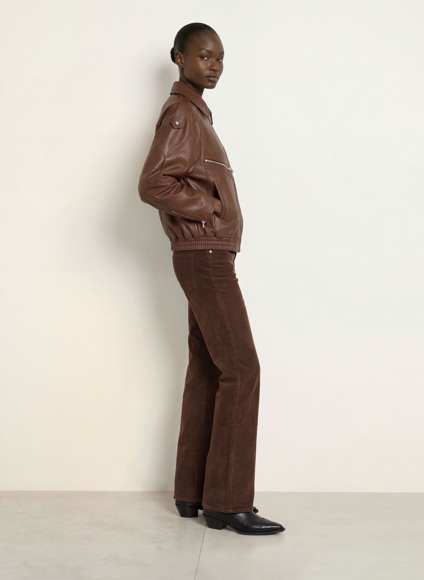 TRUE RELIGION SOPHIE BOOTCUT Bootcut trousers in Corduroy: BROWN