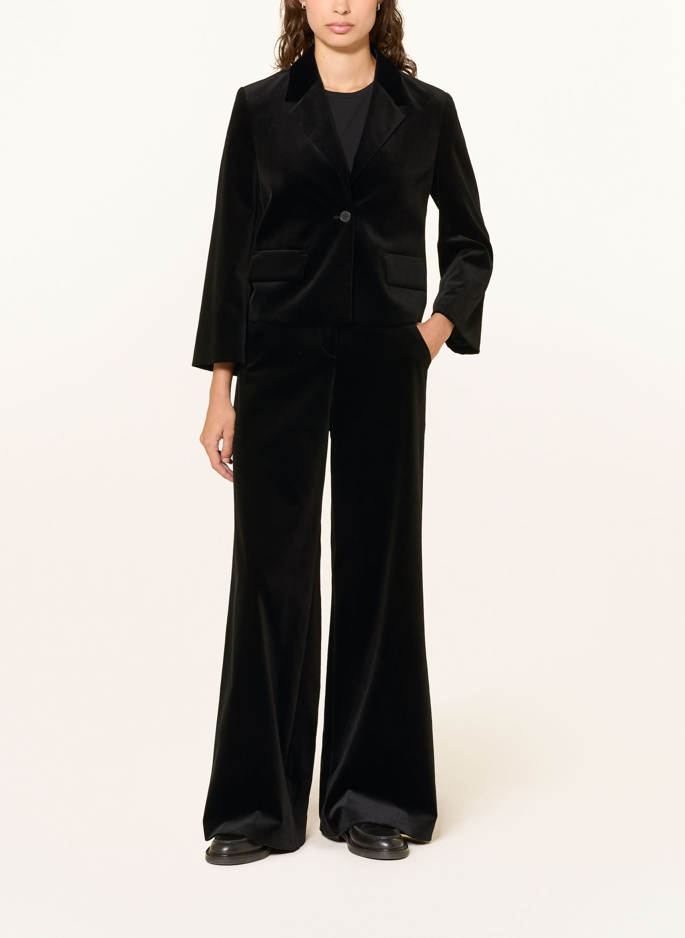 windsor. Velvet Blazer: BLACK