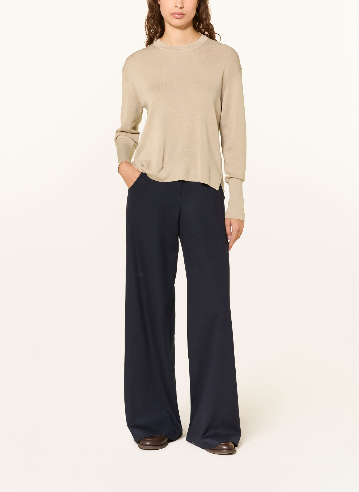 windsor. Sweater: BEIGE