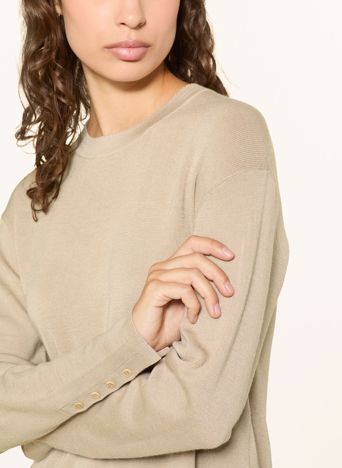 windsor. Sweater: BEIGE