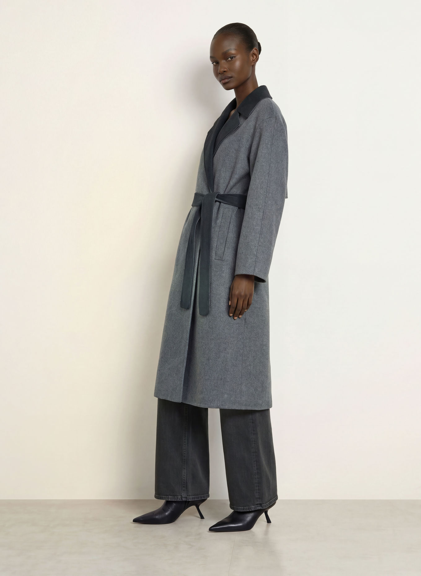 Calvin Klein Coat: GRAY