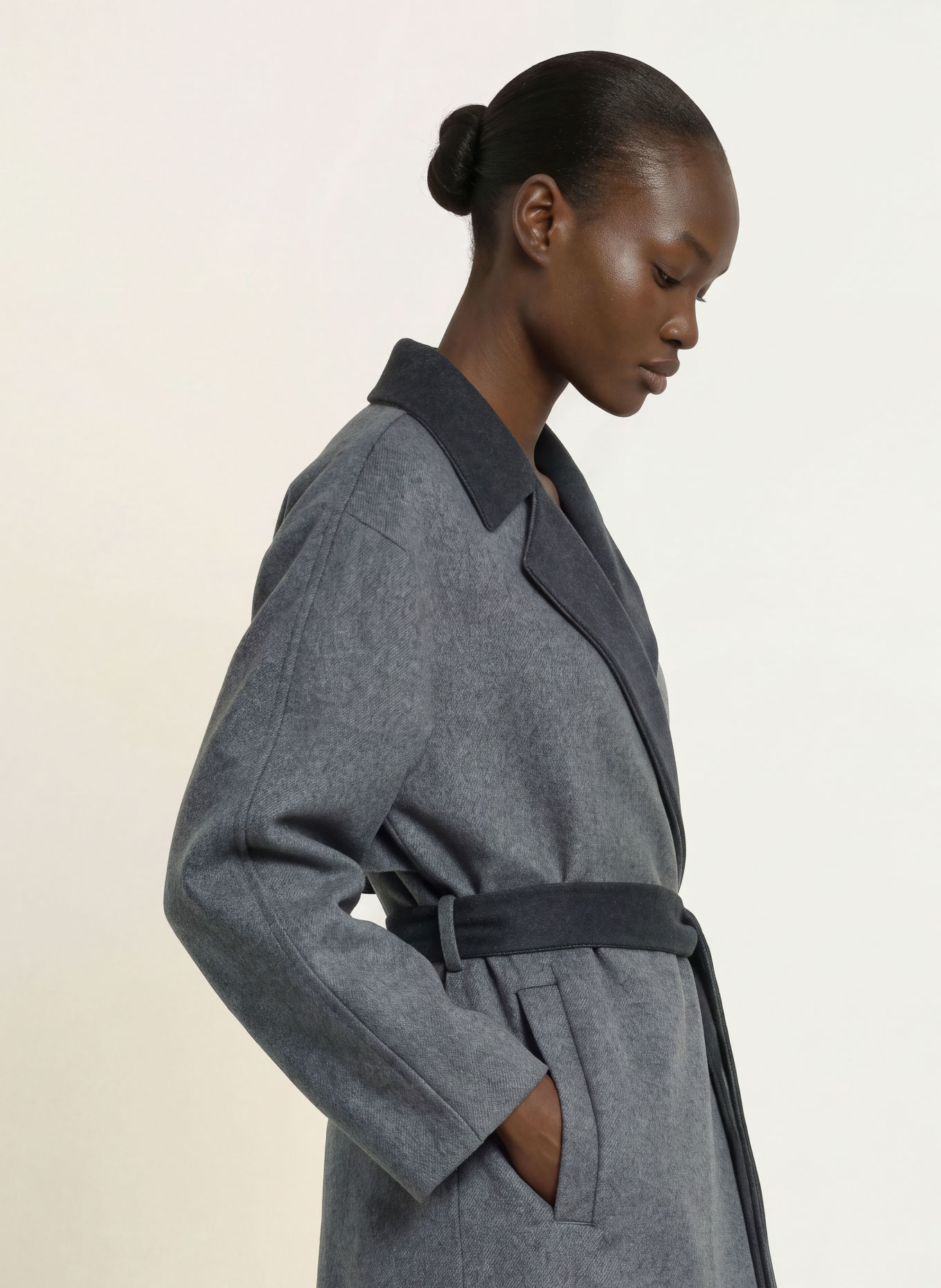 Calvin Klein Coat: GRAY