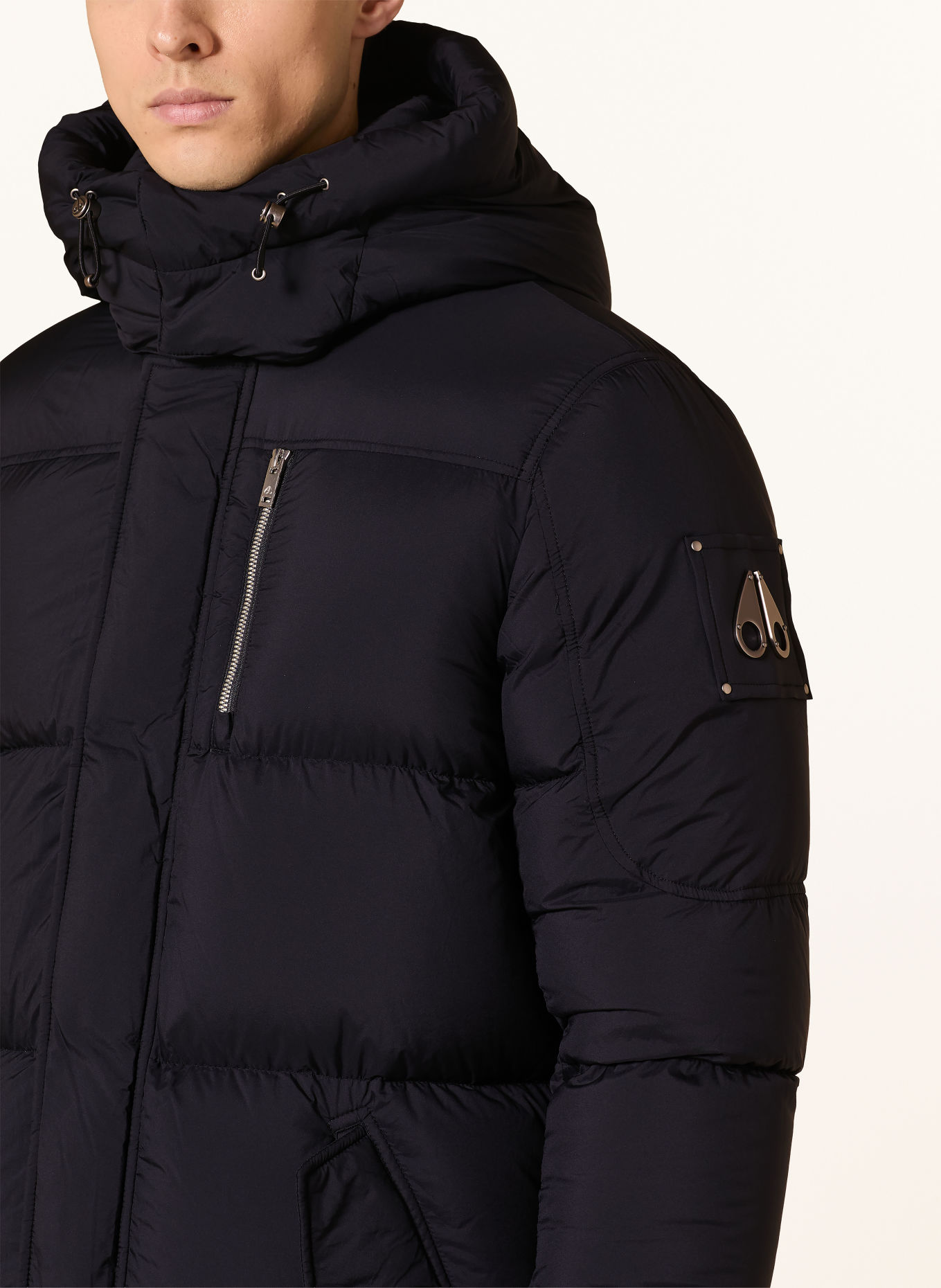 MOOSE KNUCKLES Dunjacka EVEREST 3Q med avtagbar huva: SVART