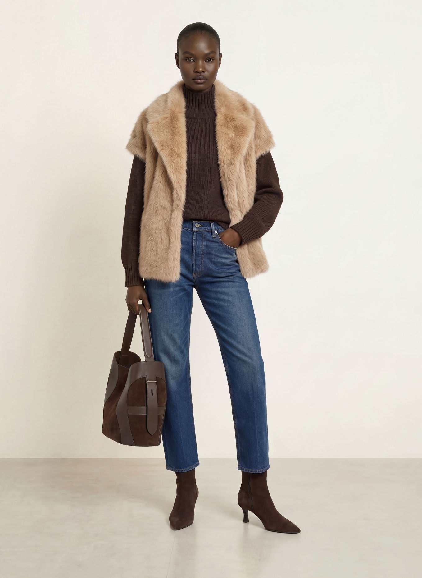 HERNO Faux Fur Vest: LIGHT BROWN