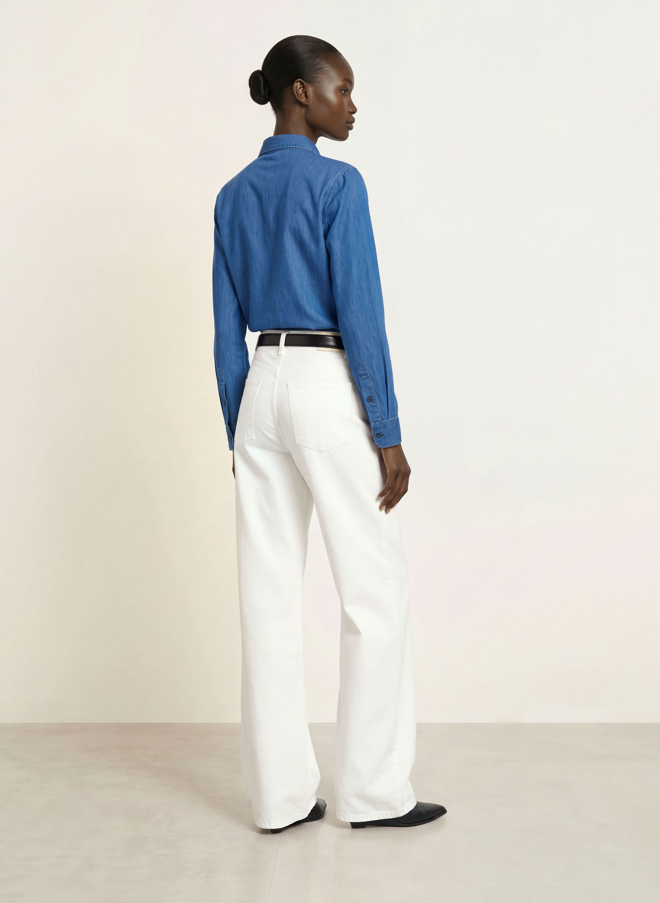 Soluzione Jeansbluse mit Rüschen: BLAU