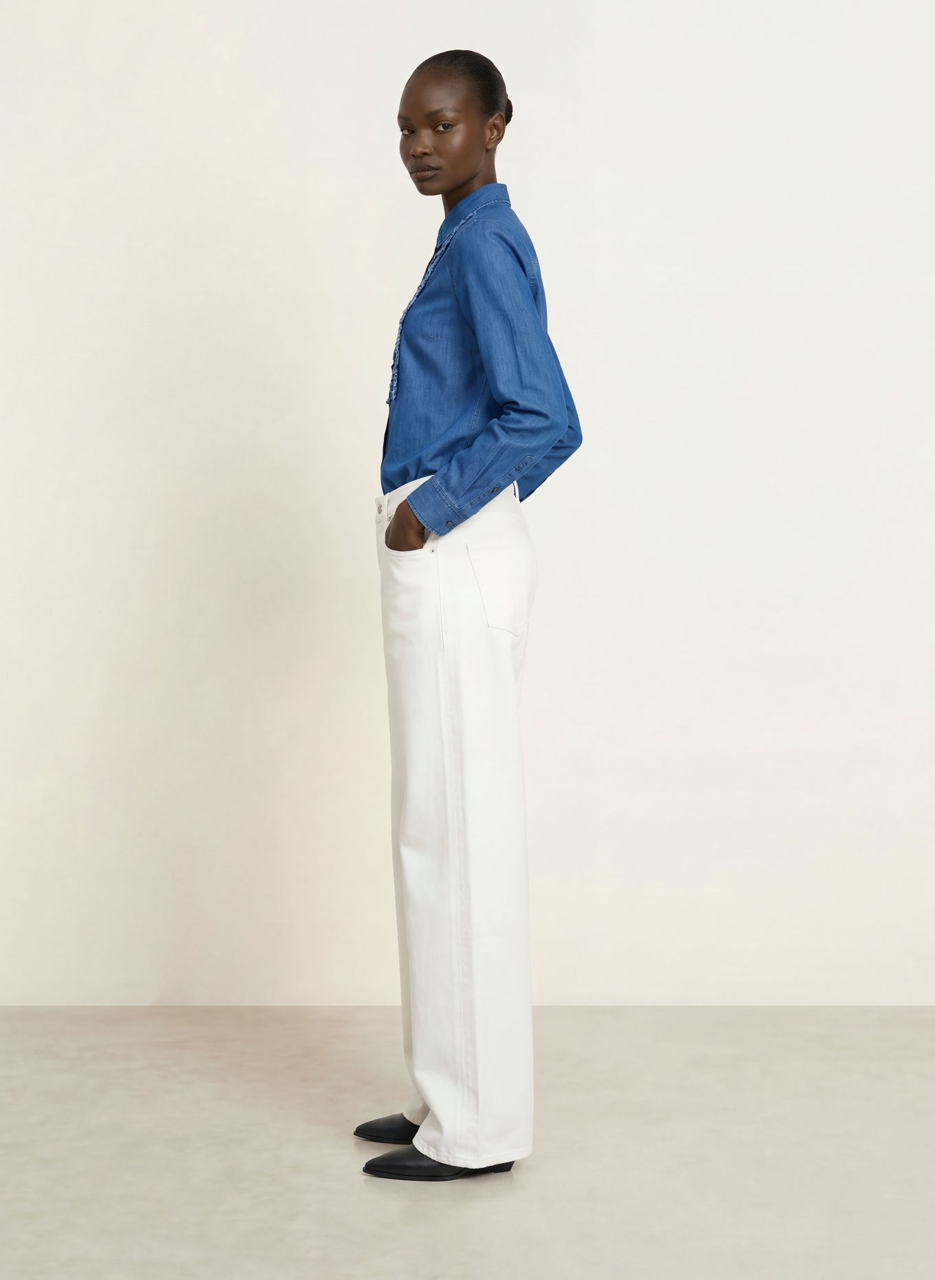 Soluzione Jeansbluse mit Rüschen: BLAU