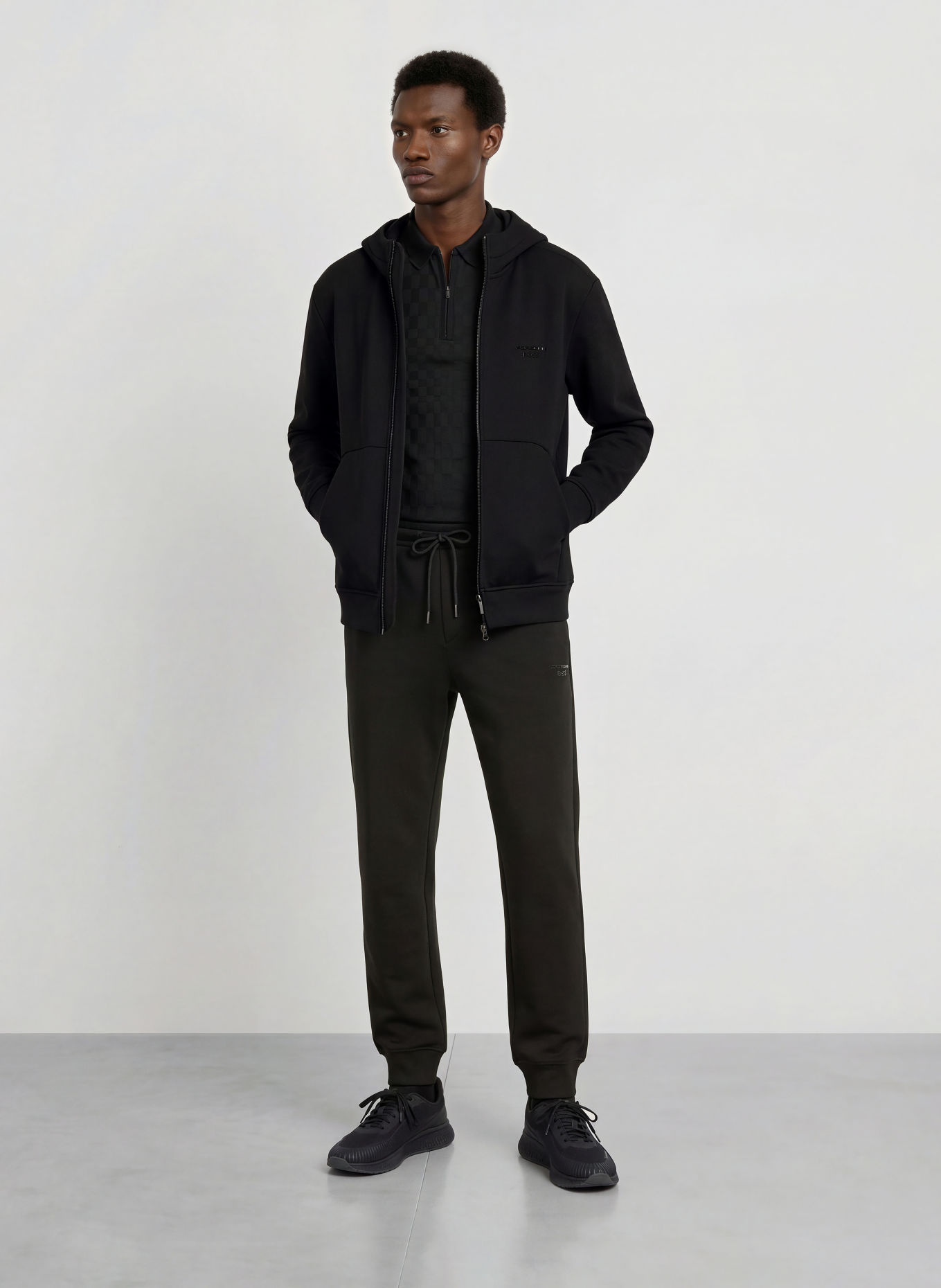 BOSS Sweatjacke ICONS70: SCHWARZ