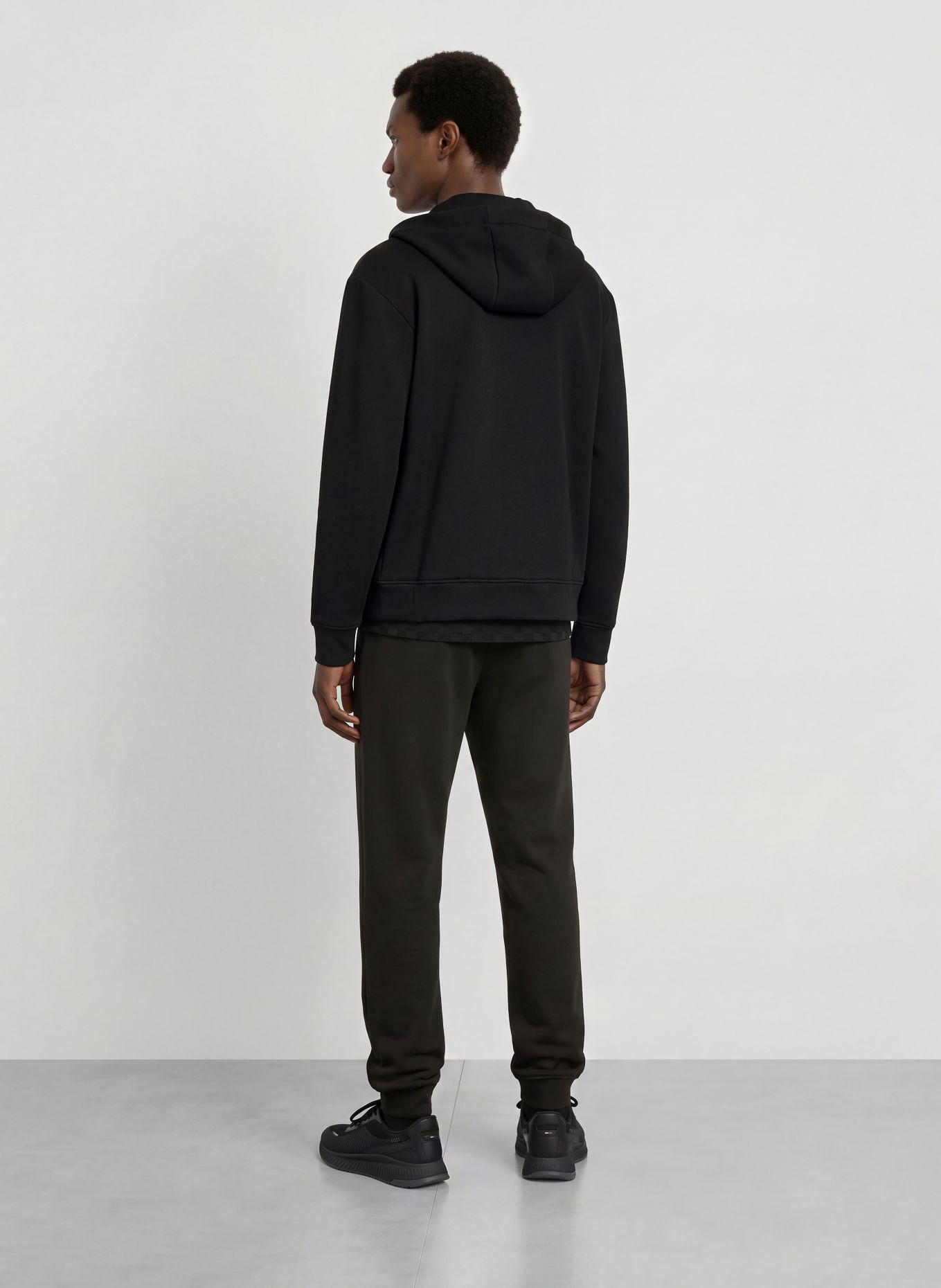 BOSS Sweatjacke ICONS70: SCHWARZ