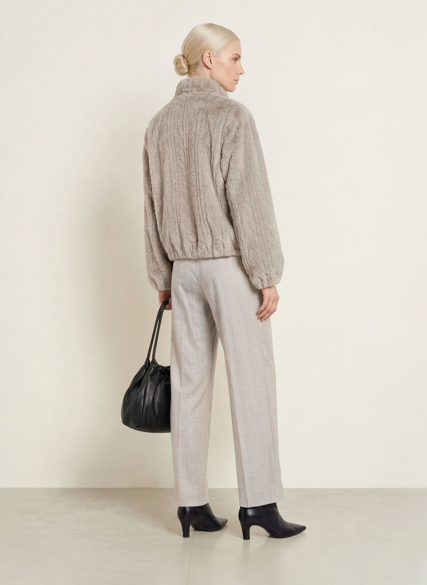 s.Oliver BLACK LABEL Jersey wide-leg trousers: BEIGE / GRAY / WHITE