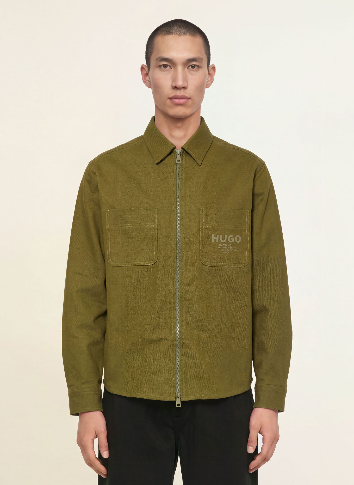HUGO Overjacket EBLO: OLIV