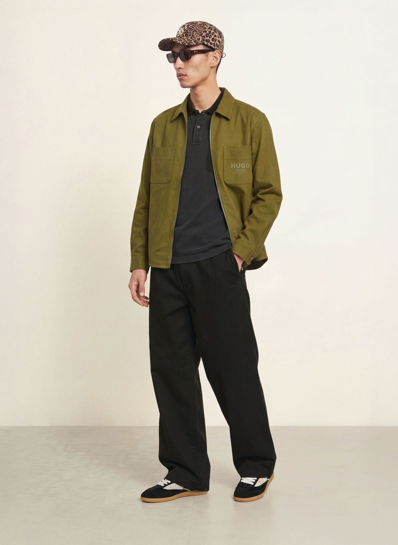 HUGO Overjacket EBLO: OLIV