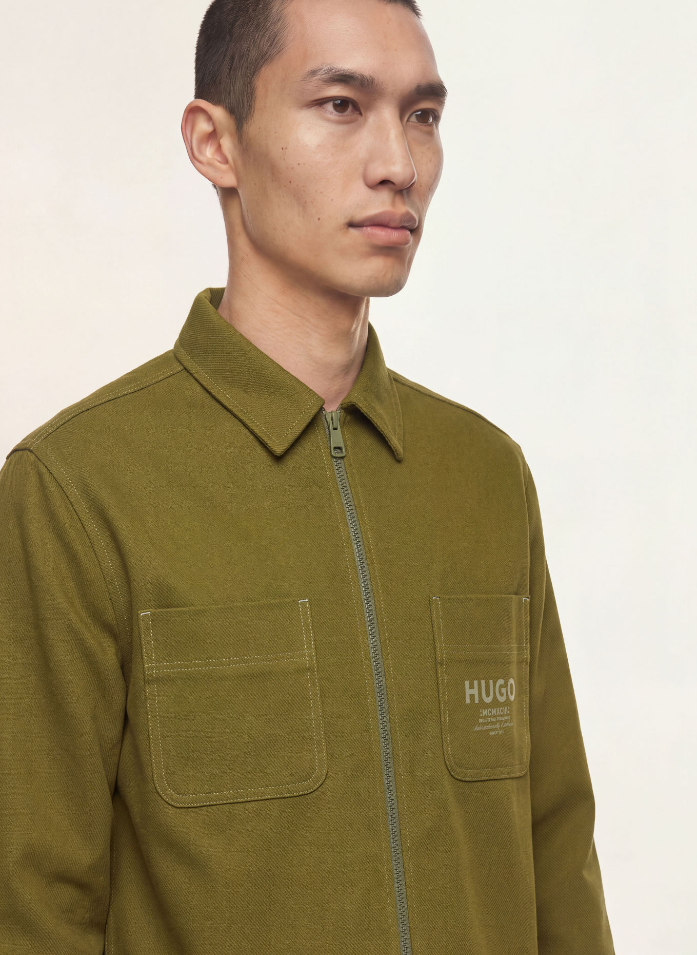 HUGO Overjacket EBLO: OLIV