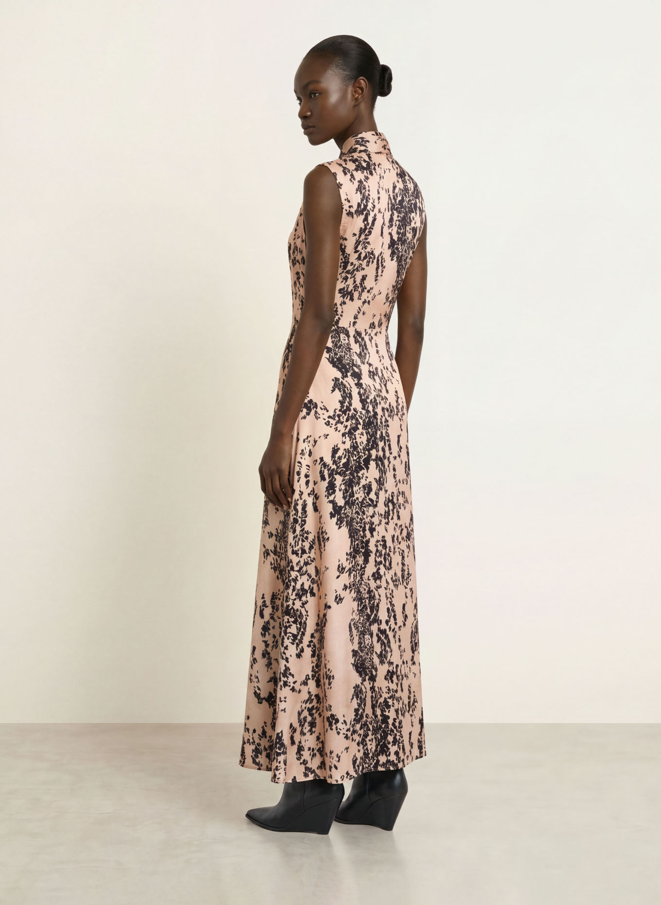 ottod'ame Schluppenkleid: HELLBRAUN / SCHWARZ