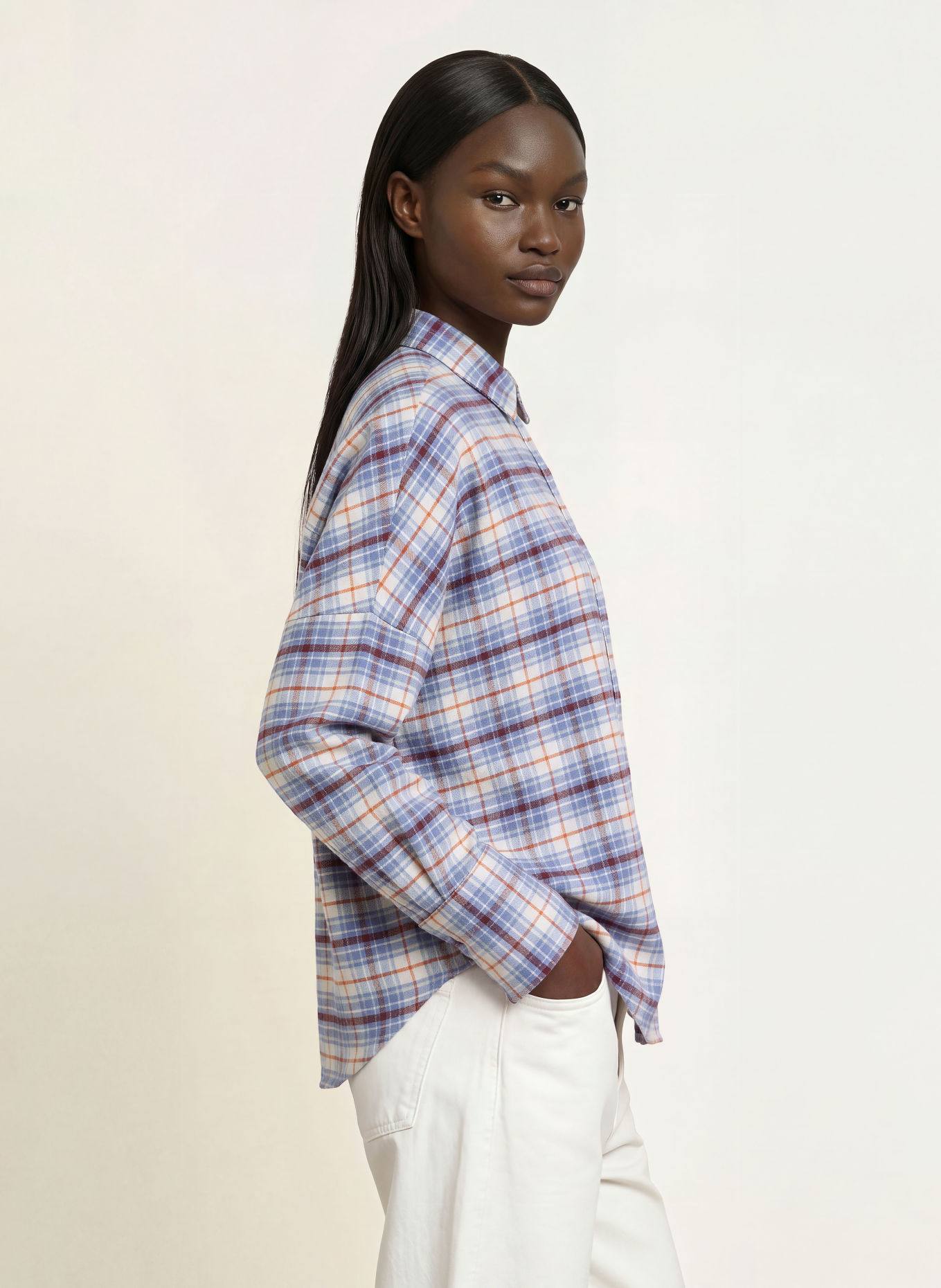 ROBERT FRIEDMAN Chemisier oversize CARYL en flanelle: CRÈME / ROUGE / BLEU