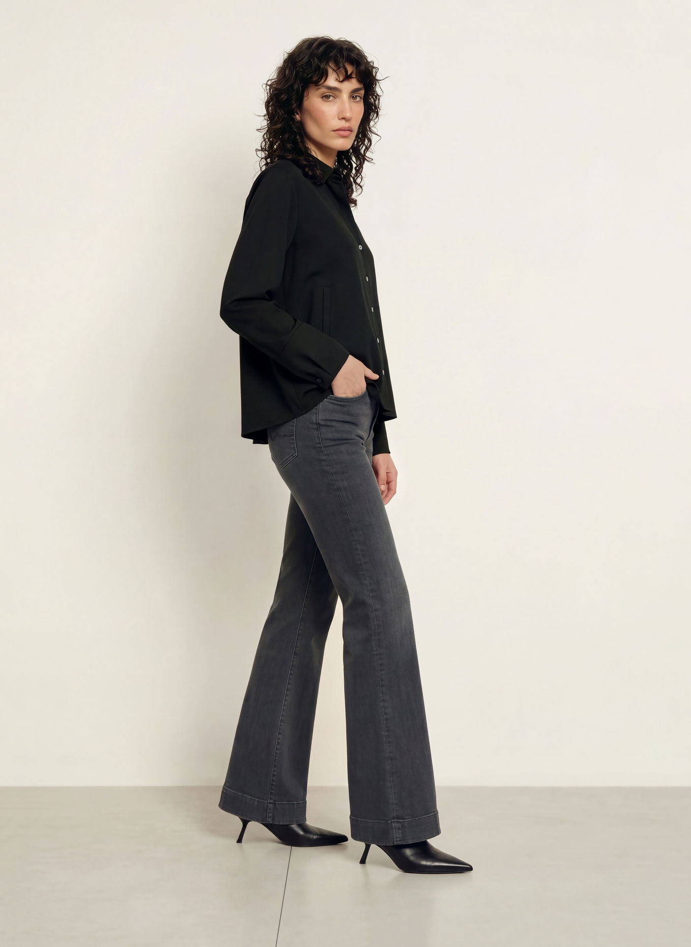 ROBERT FRIEDMAN Hemdbluse TINY: SCHWARZ