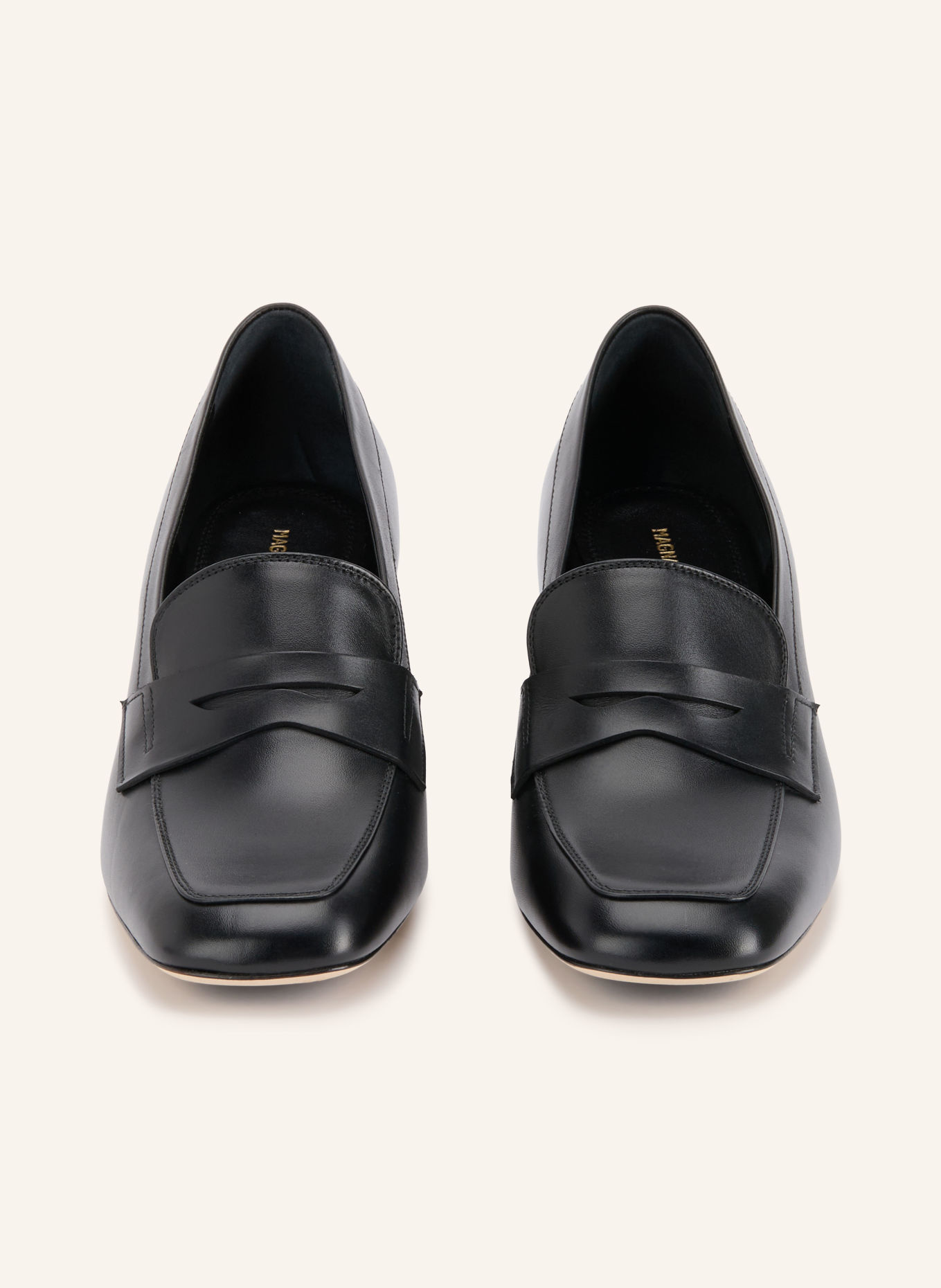MAGNANNI ISABEL Pumps: BLACK