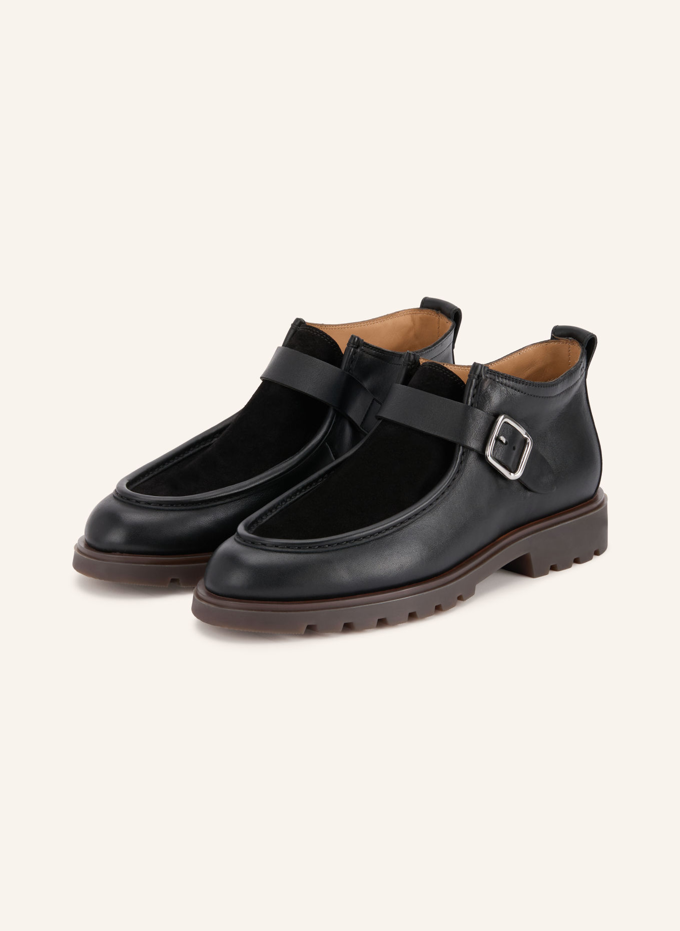 MAGNANNI Monks SYLVIA: BLACK