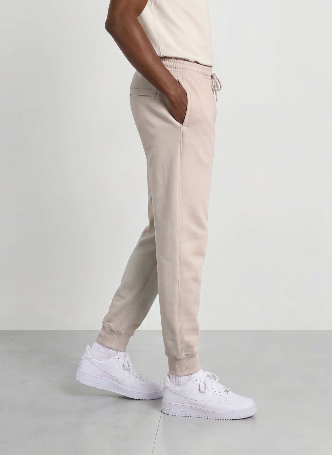 Nike Tepláky: BÉŽOVÁ