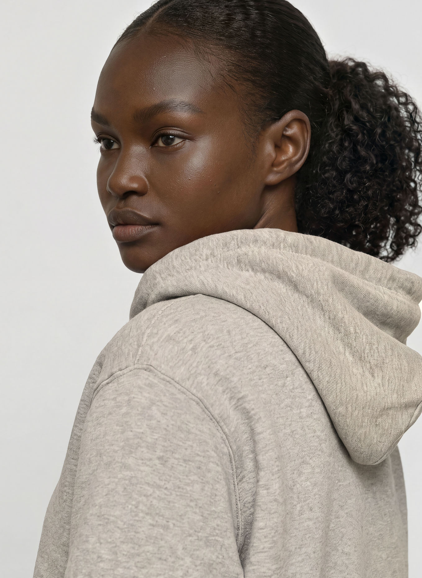 Nike Sweat zippé STUDIO: GRIS